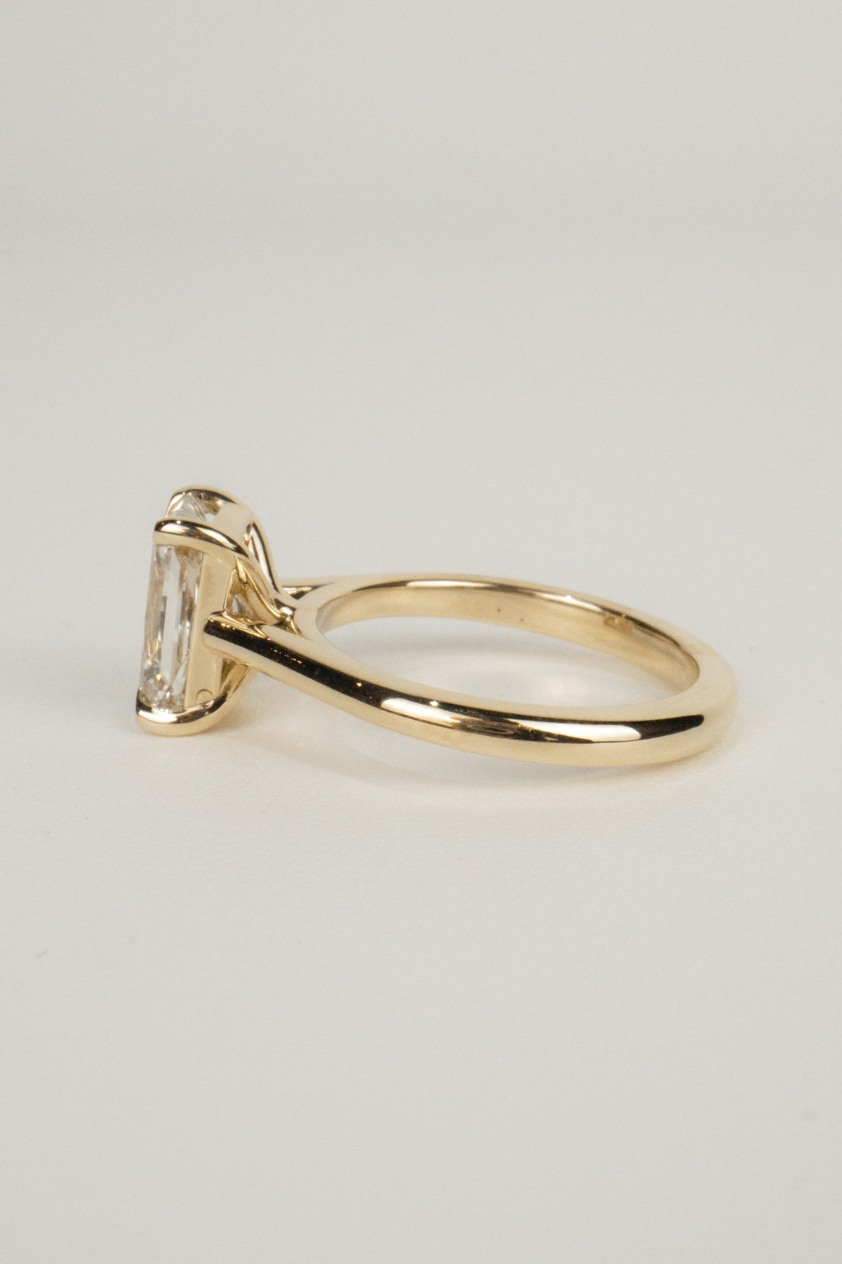 Piper Engagement Ring - 2ct Radiant