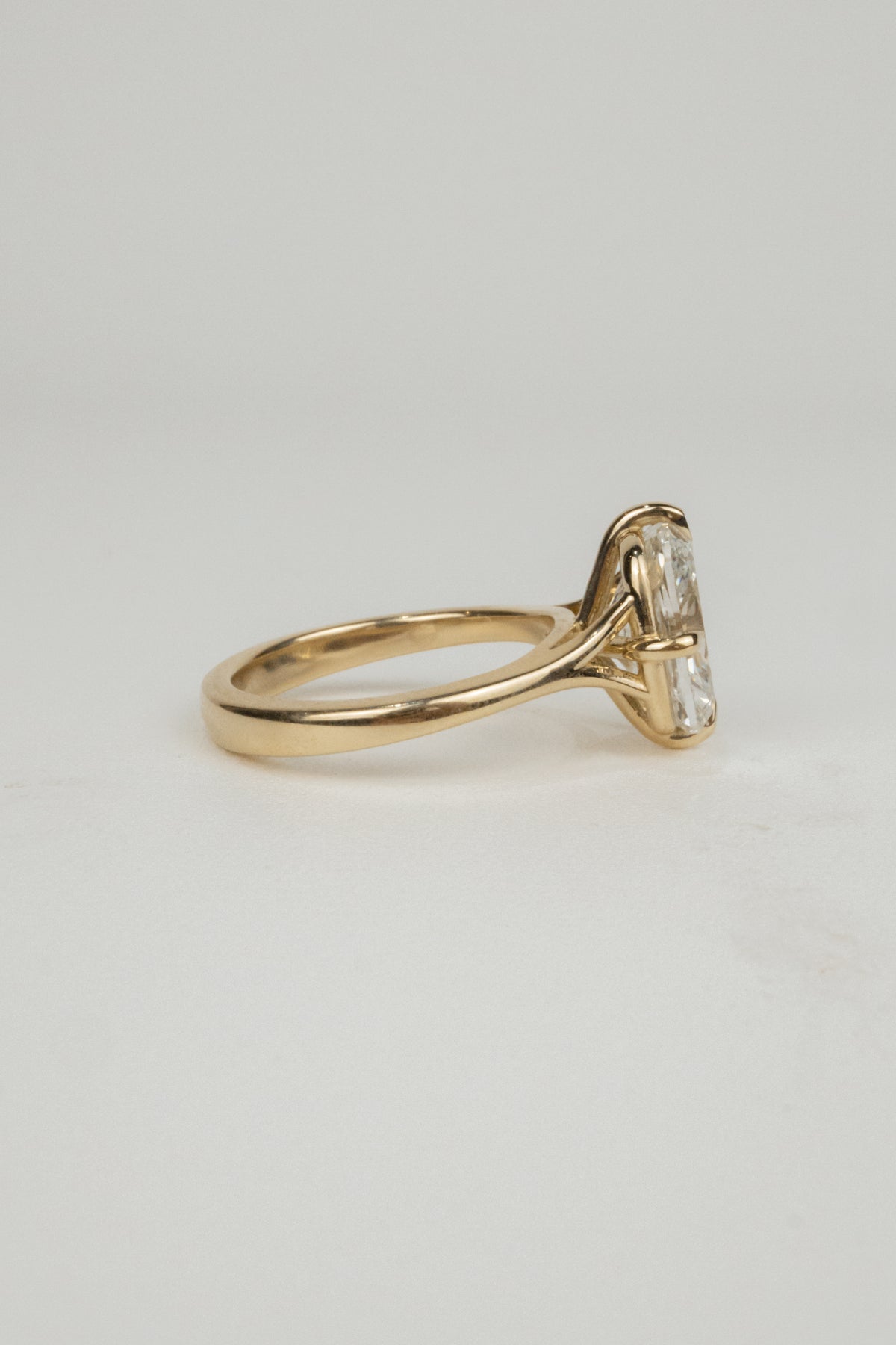 Elliot Engagement Ring- 4ct Cushion
