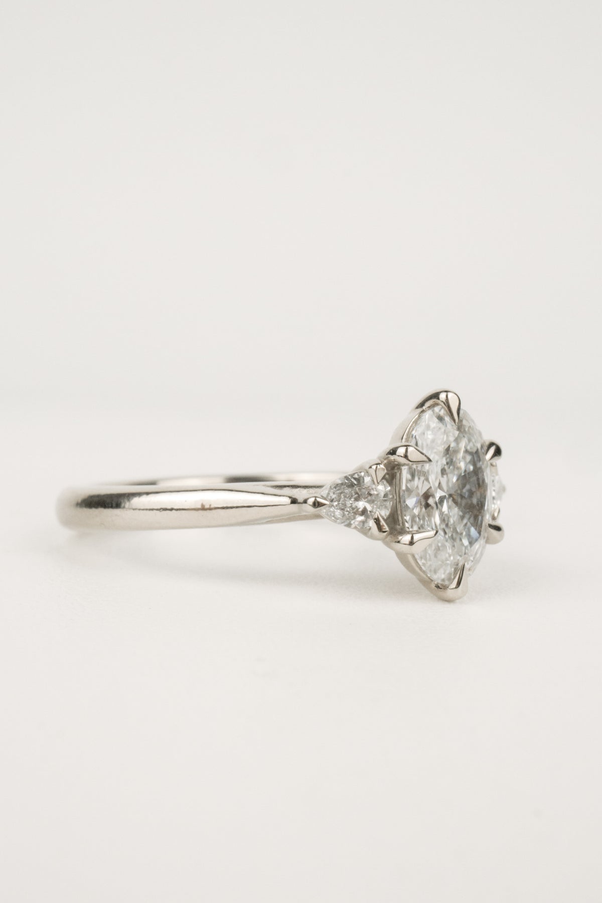 Sloane Engagement Ring- 1ct Oval