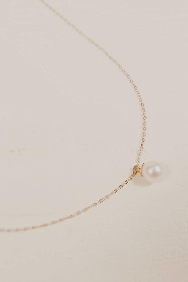 10k Cecil Pearl Necklace