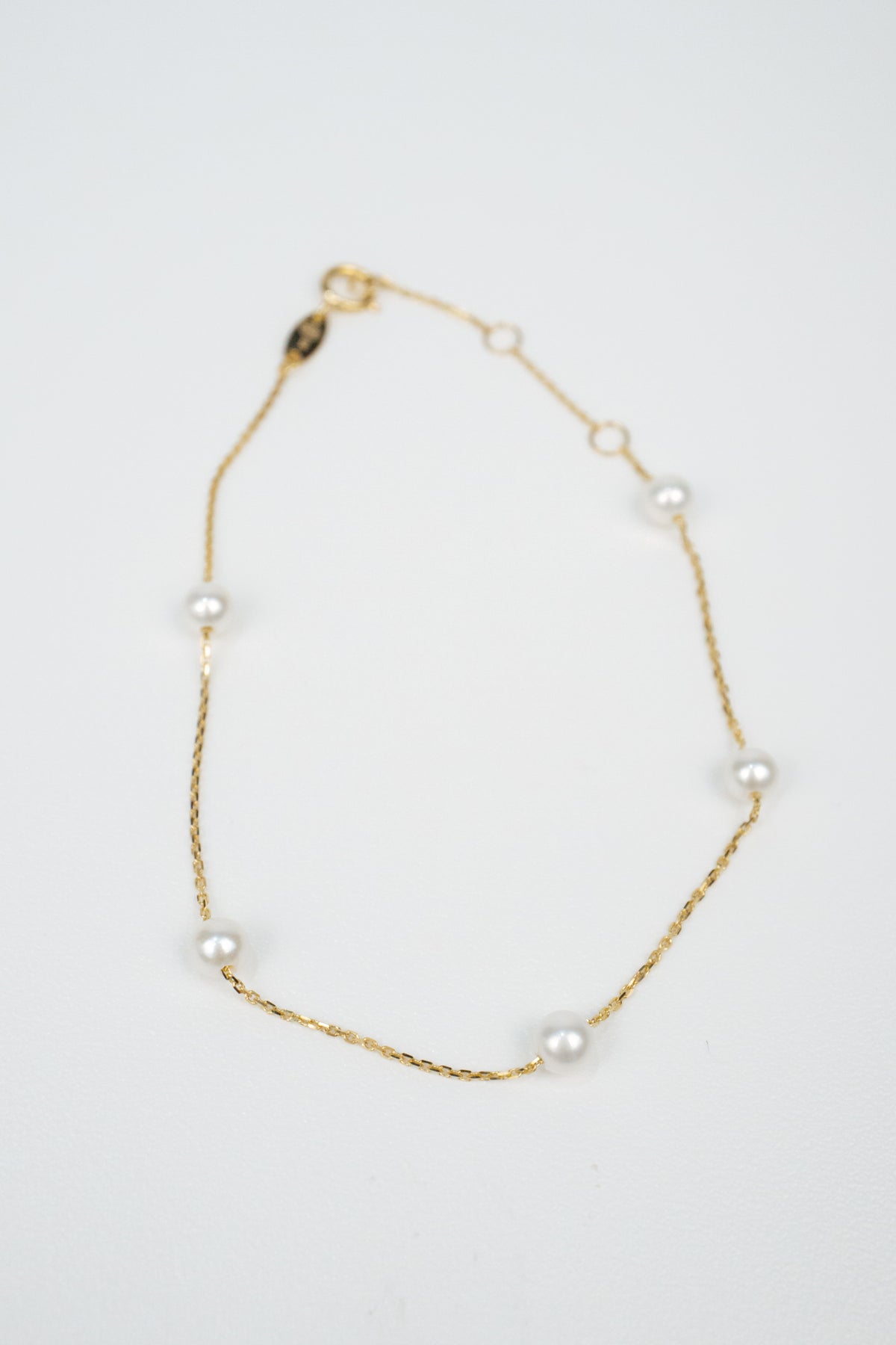 10K Elowen Pearl Bracelet