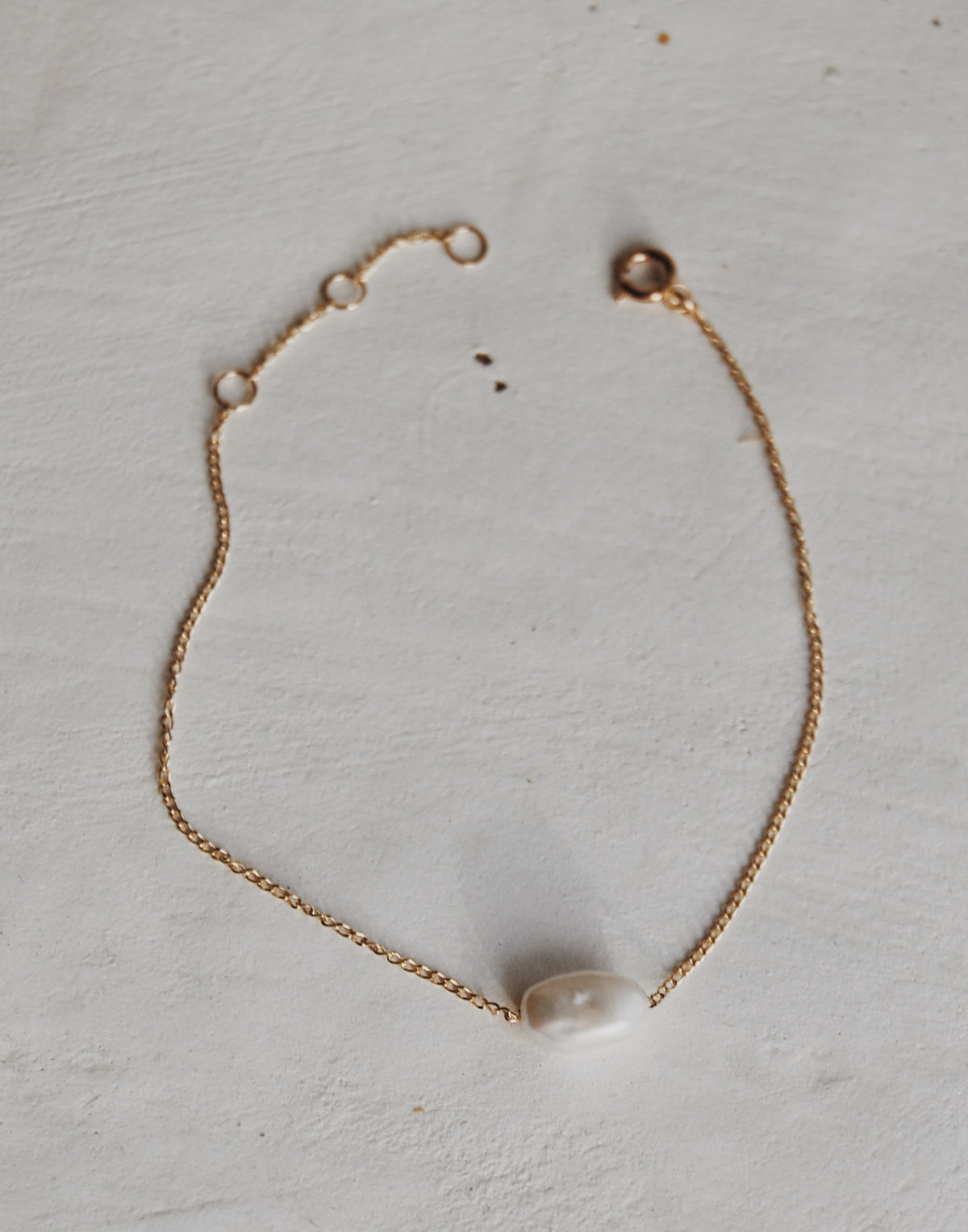 14K Margo Pearl Bracelet