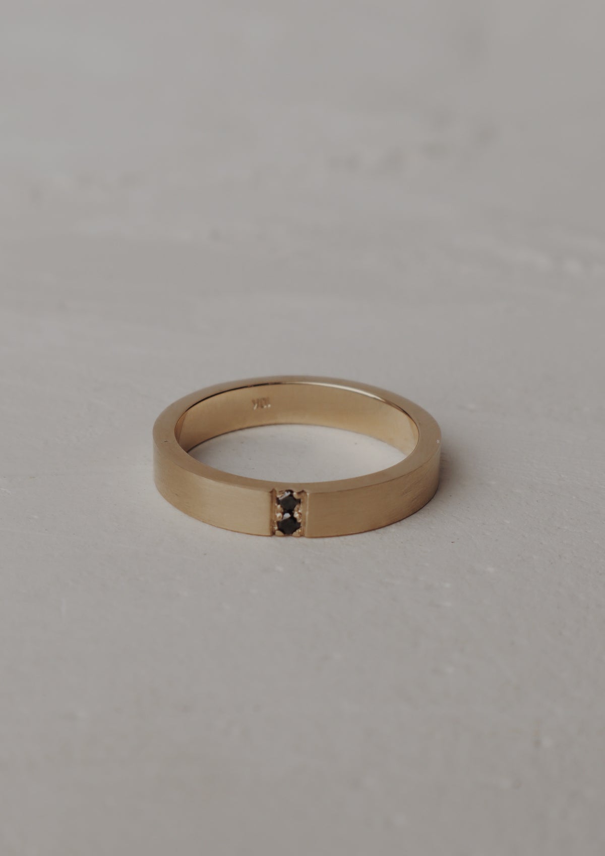 Ebony Men’s Wedding Band