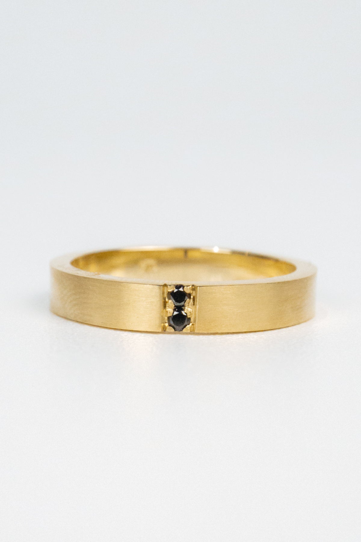 Ebony Men’s Wedding Band