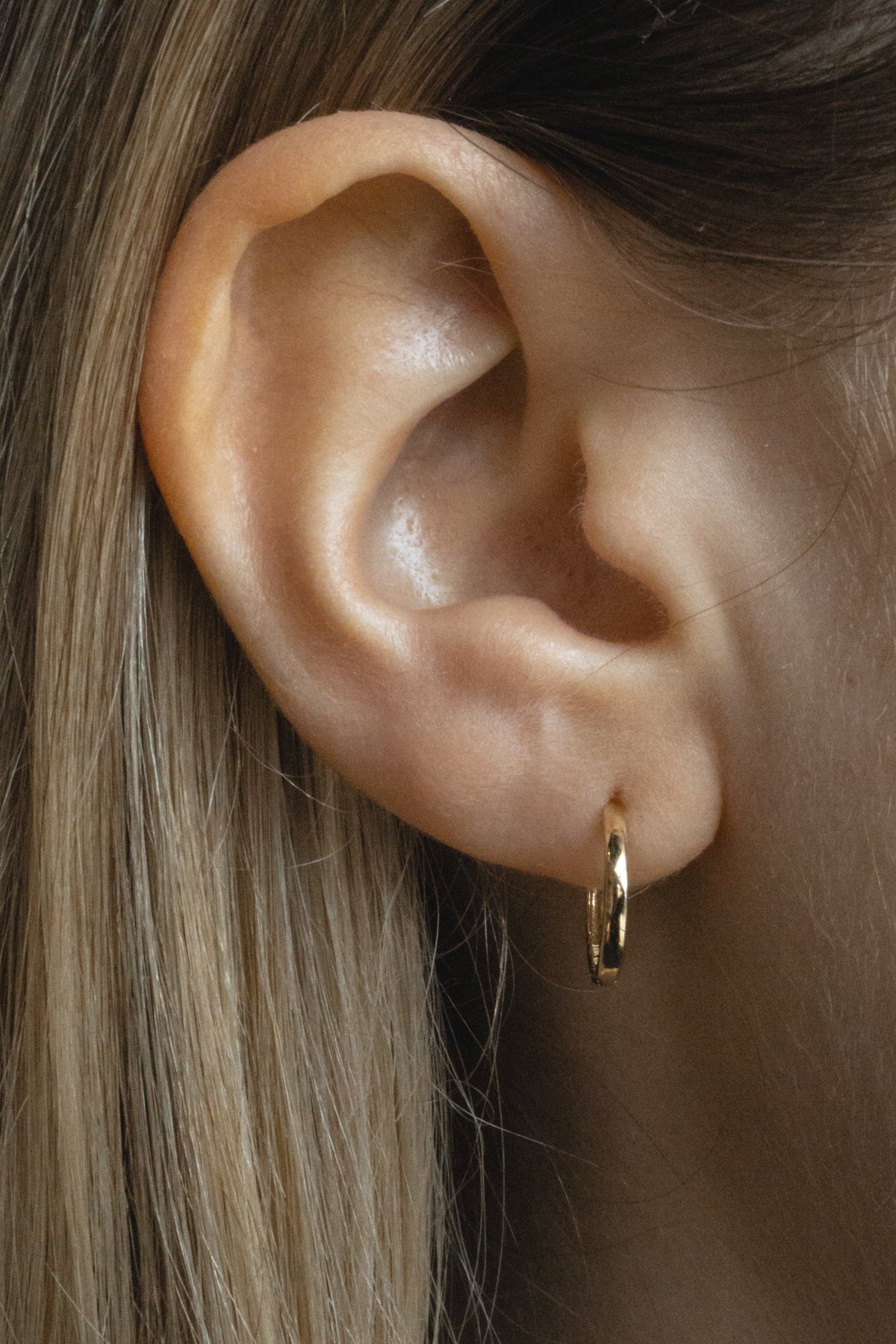 10k Clarissa Hoop Earrings