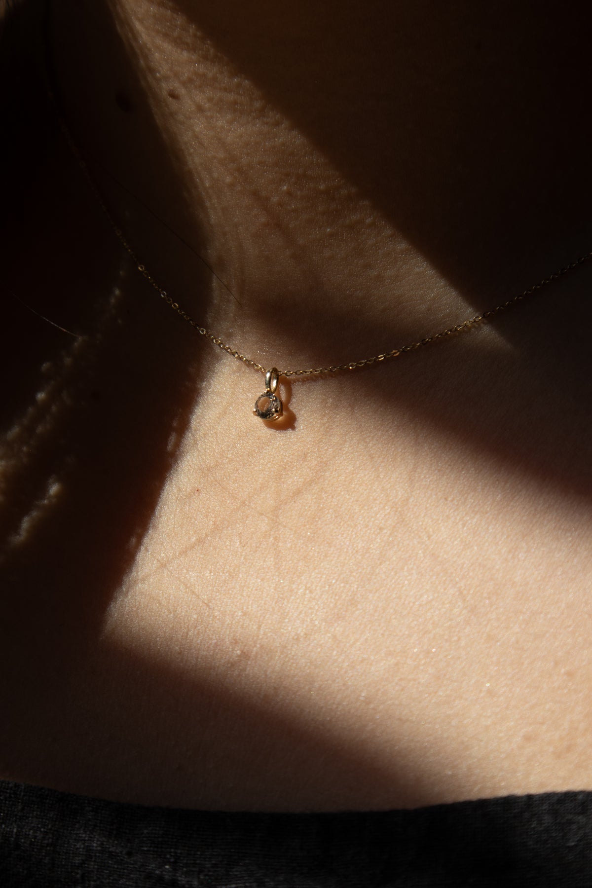 10K Olivia Dot Necklace