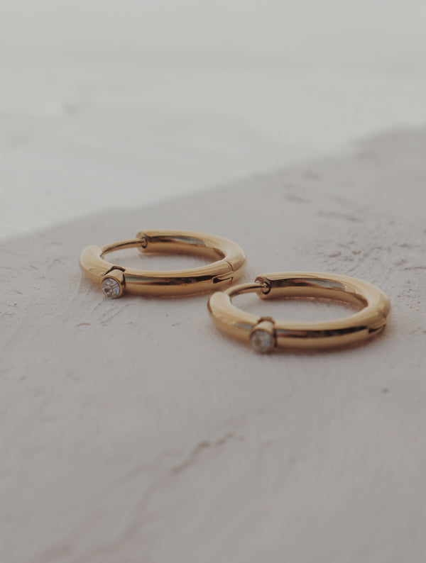 Mae Diamond Dot Huggie Hoops