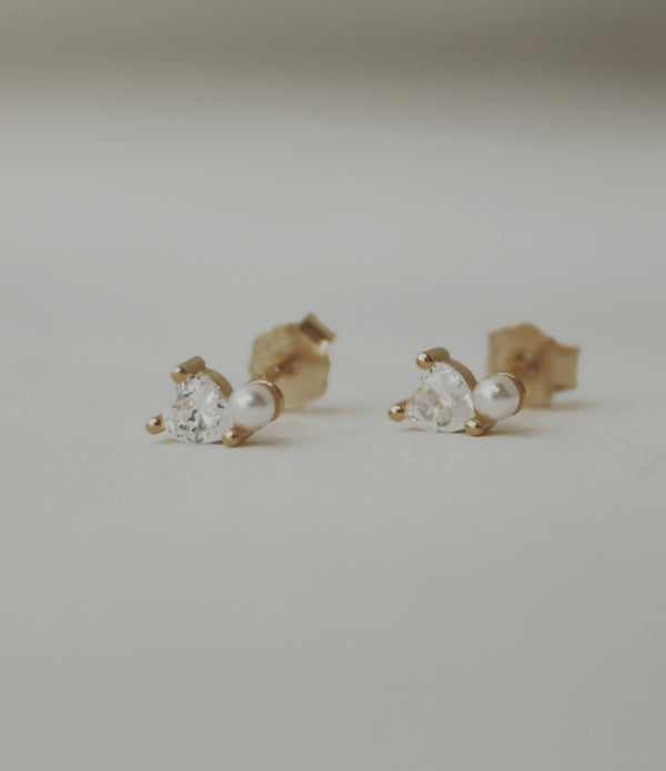 Lover Pearl and Crystal Stud Earrings