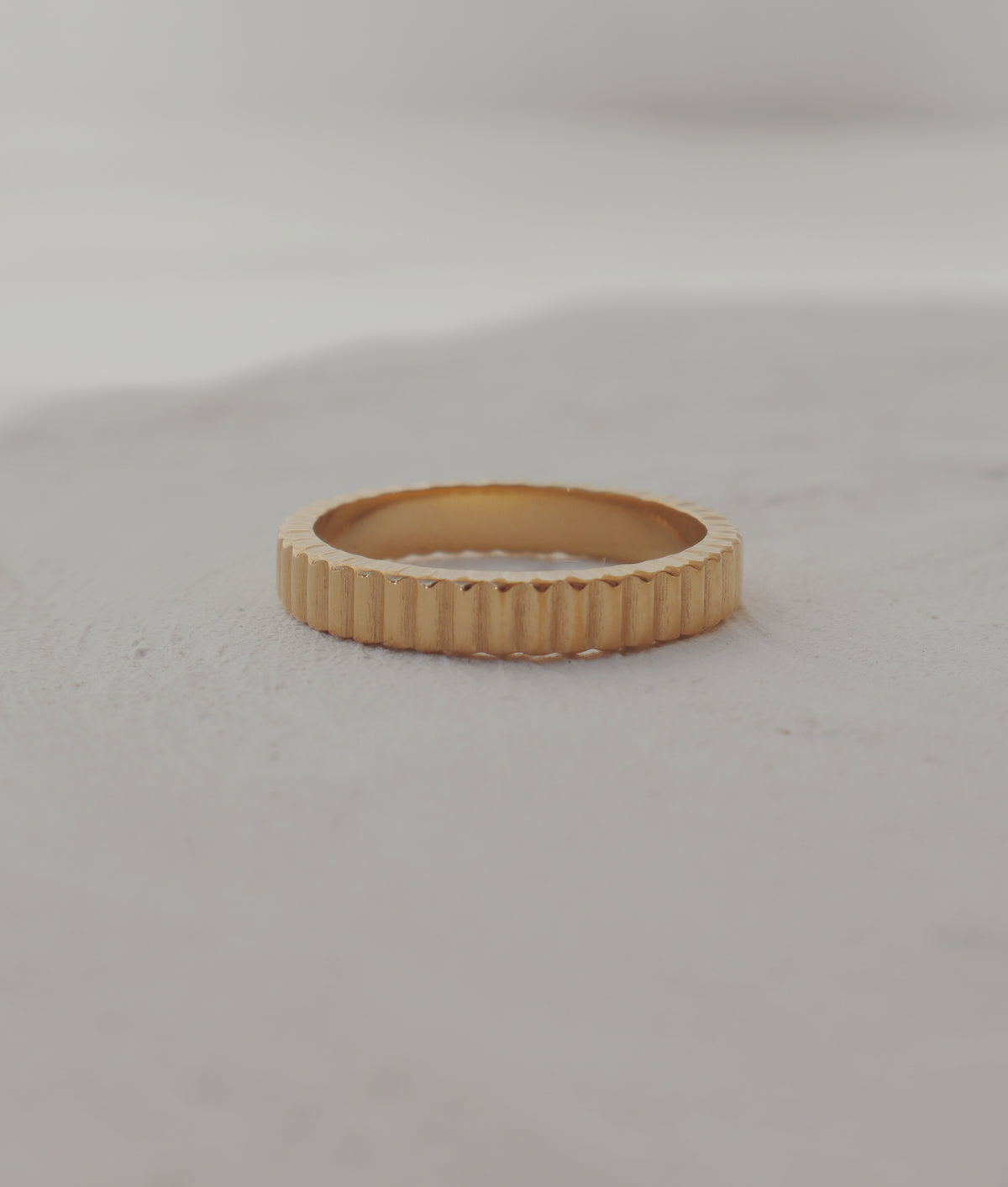 Sophia Scalloped Ring