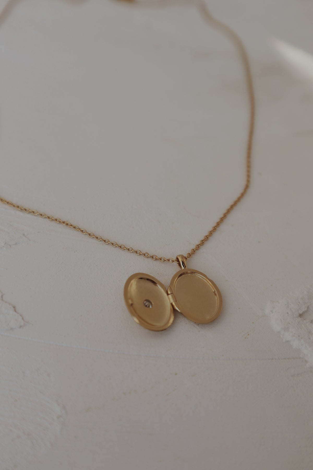 Carson Star Locket Necklace - Vermeil