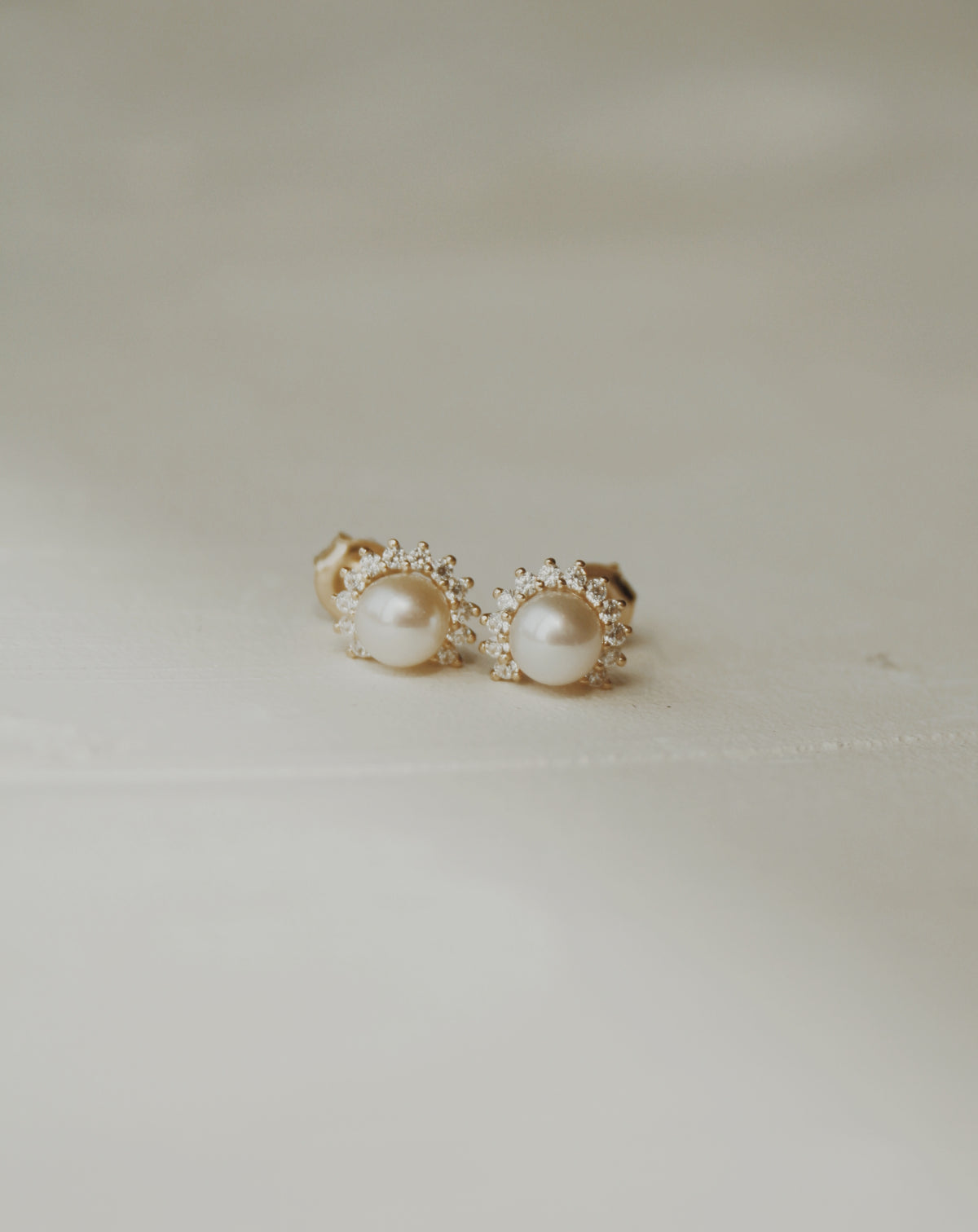 10k Vow Pearl Stud Earrings