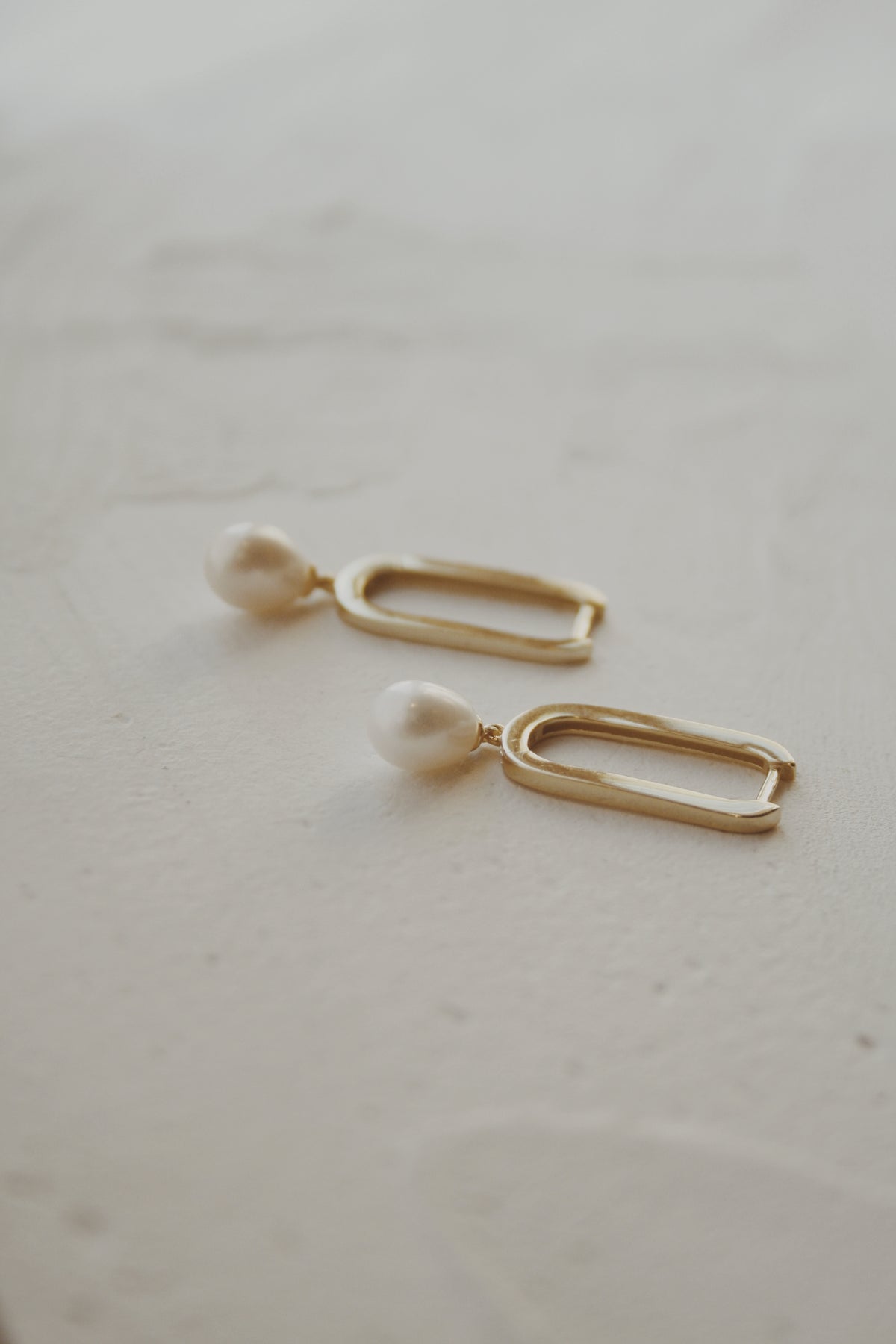 Cossette Pearl Hoop Earrings- Vermeil