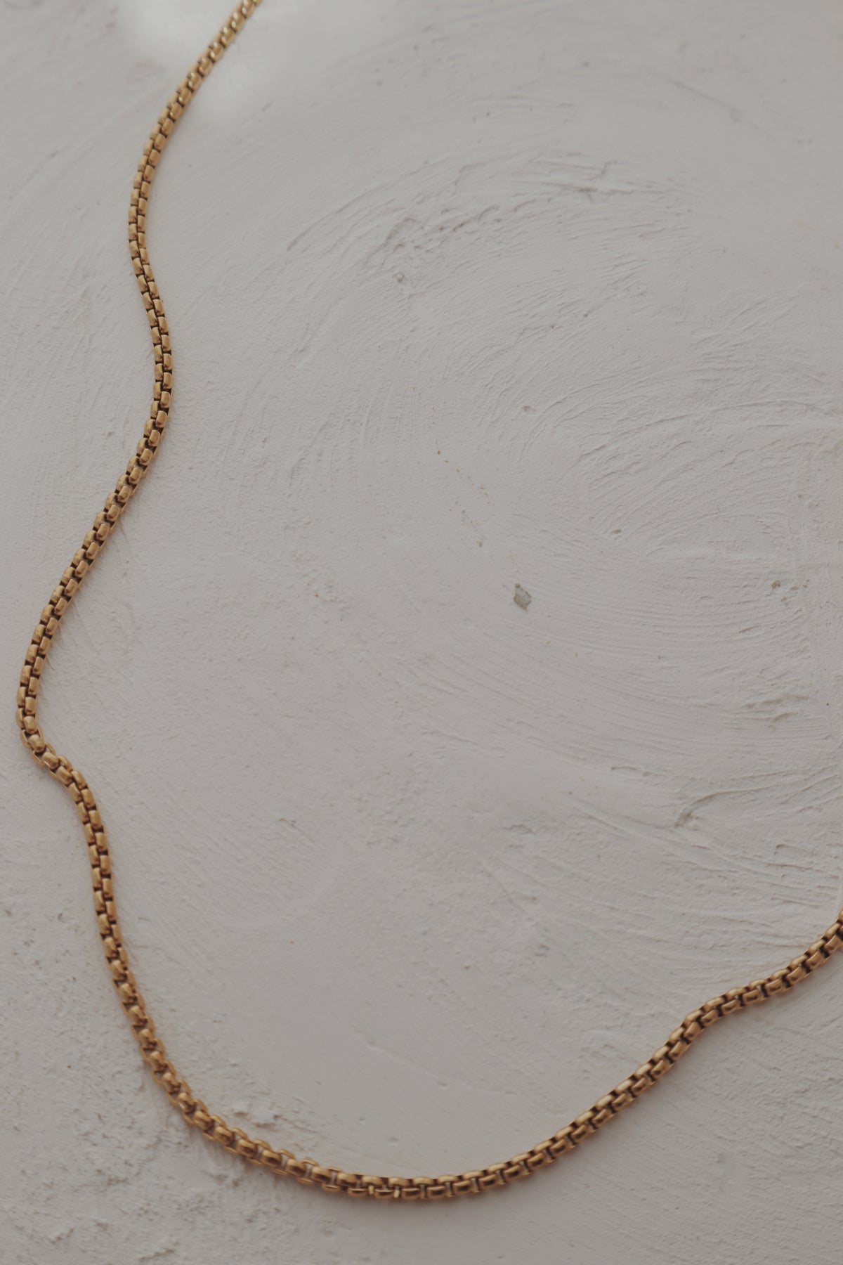 Lynna Box Chain
