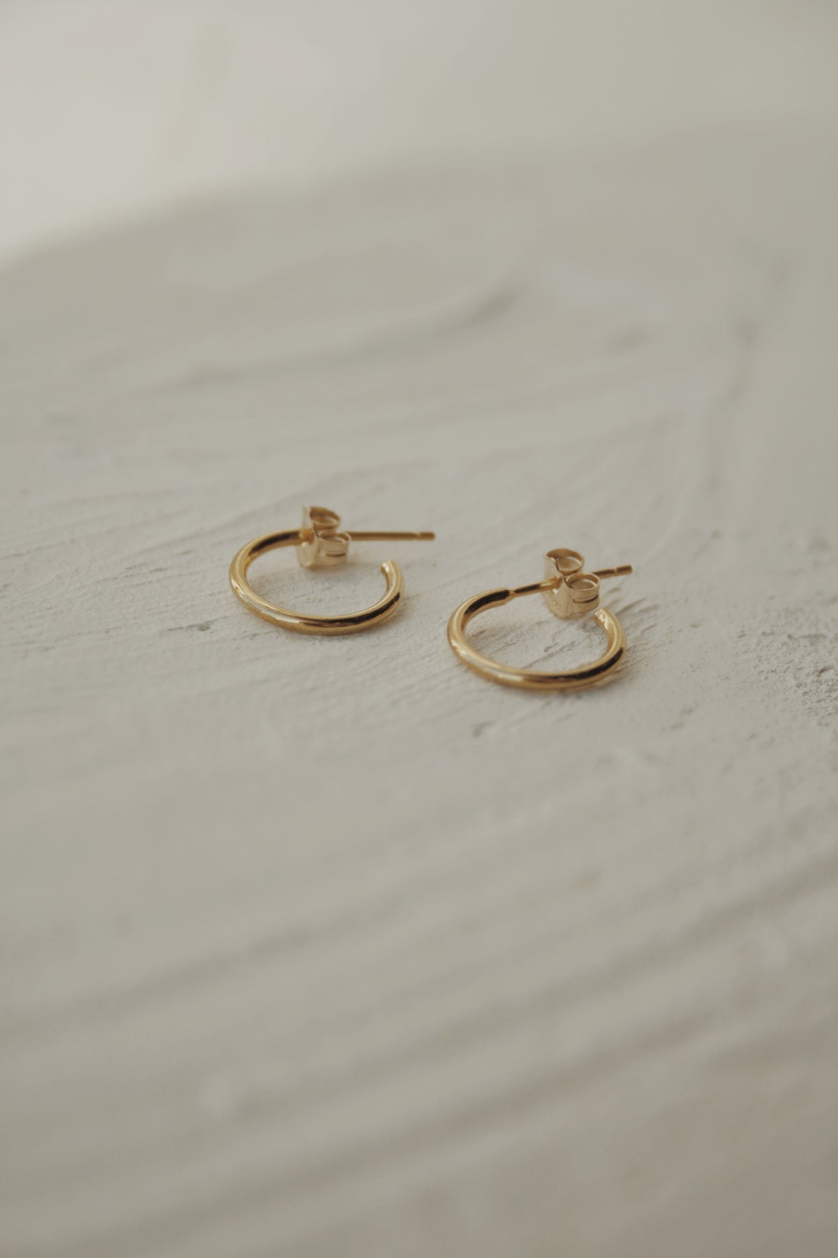 Rhys Hoop Earrings- Gold Filled