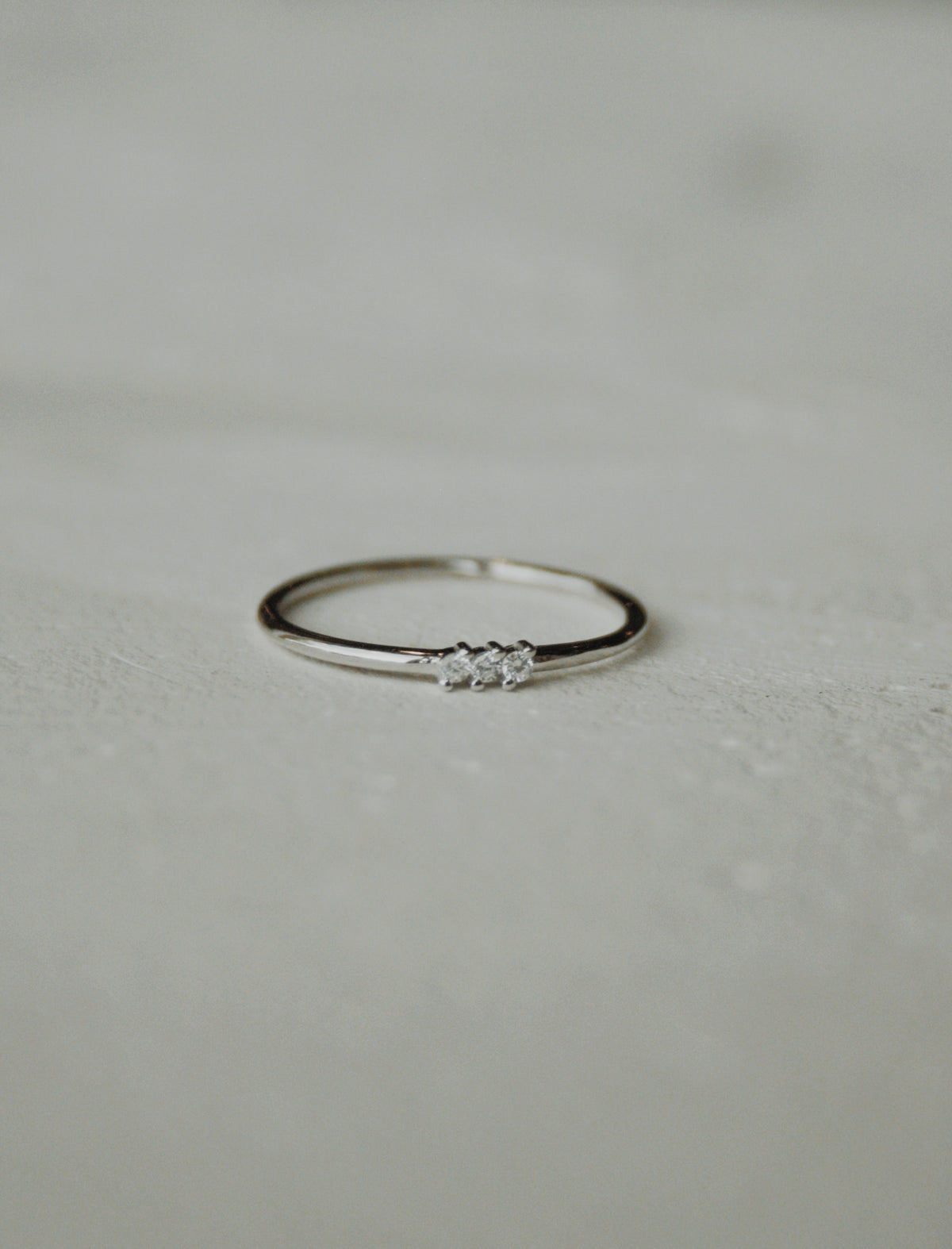 3 Dots Ring