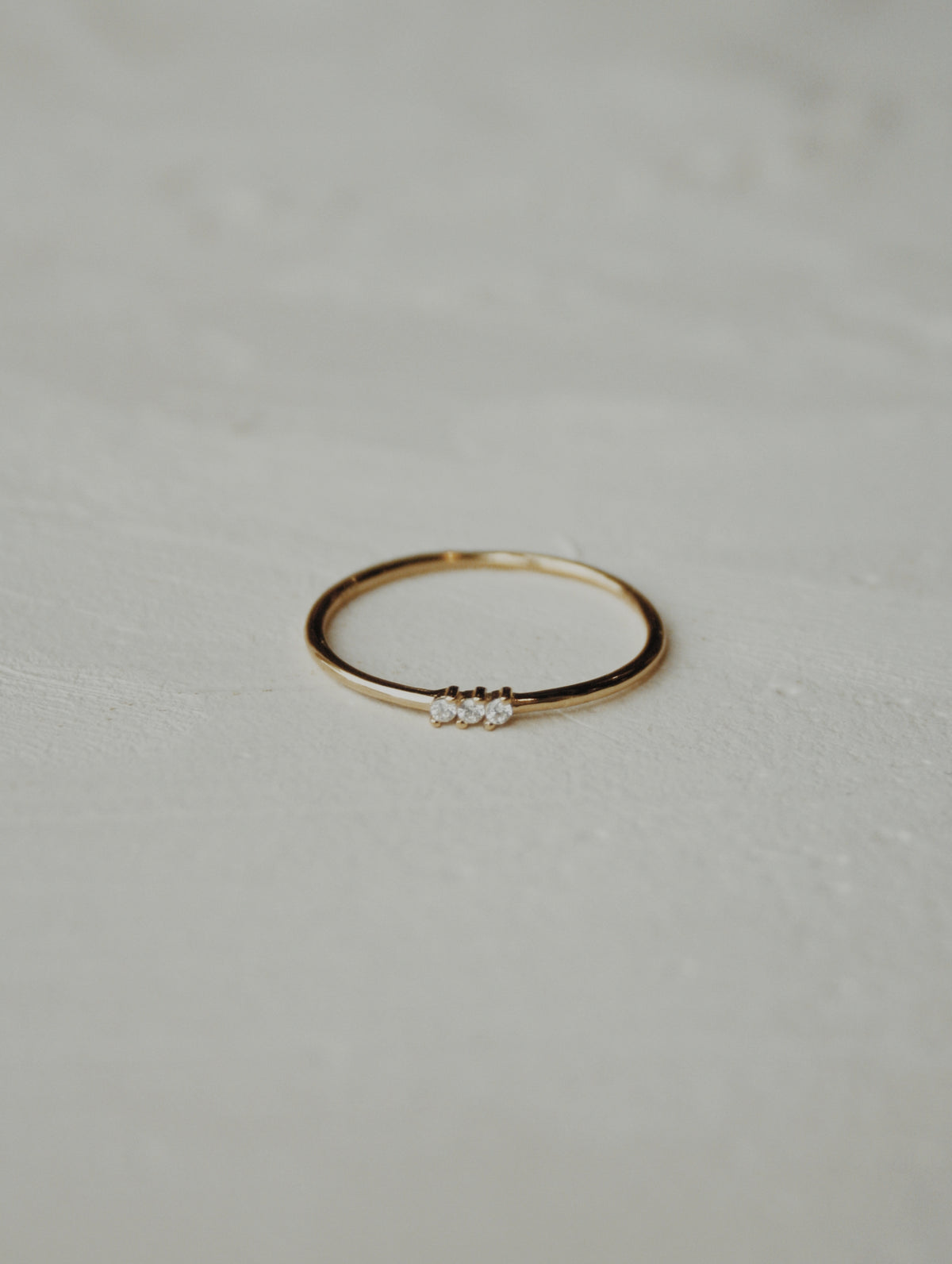 3 Dots Ring