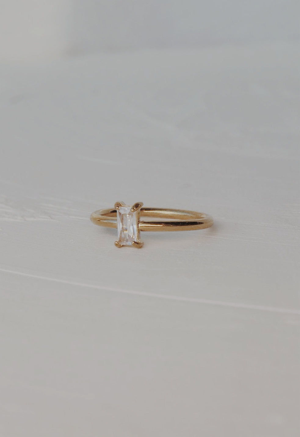 Azuriah Ring in Clear