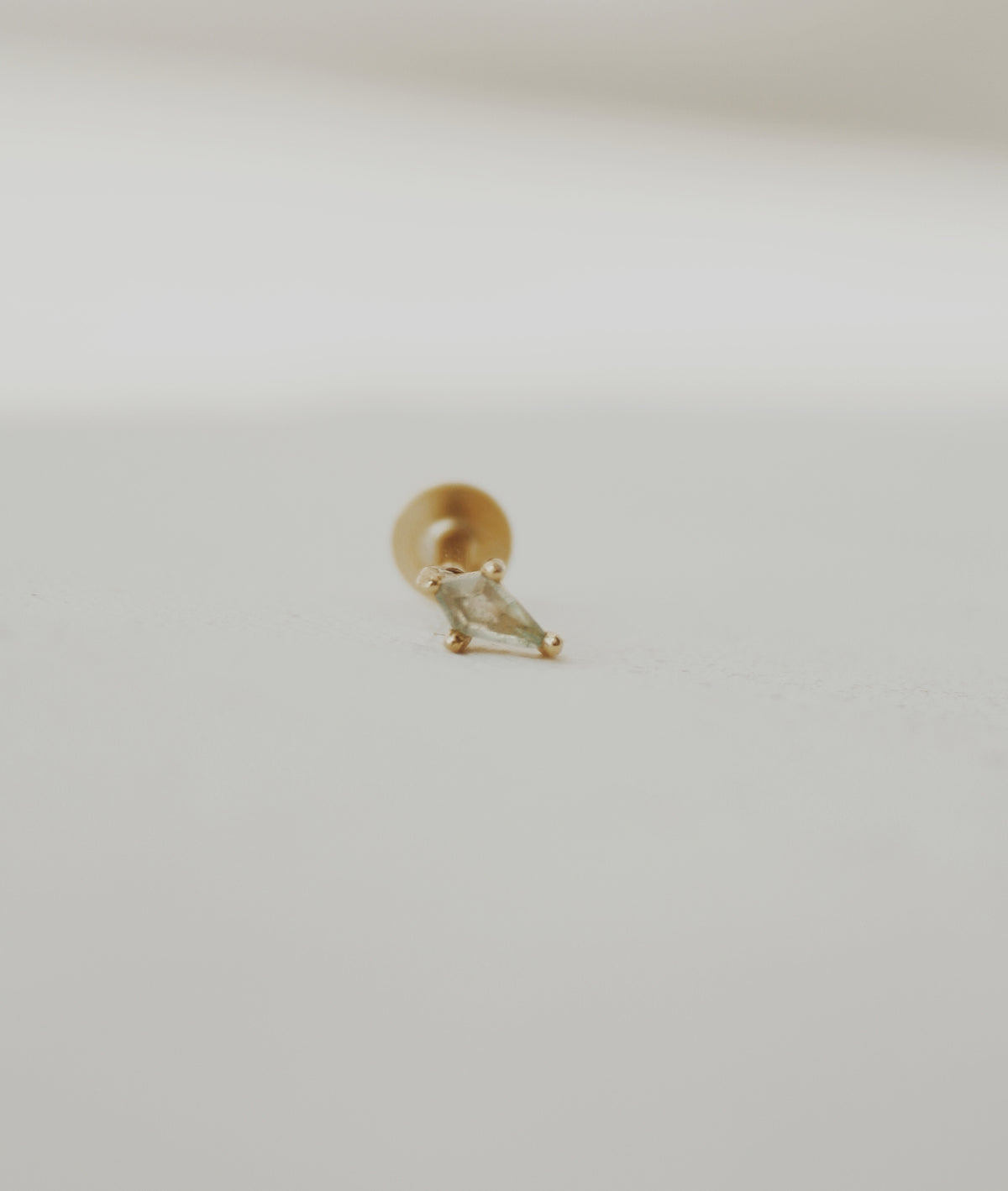 Strength Moss Agate Cartilage Stud Earring
