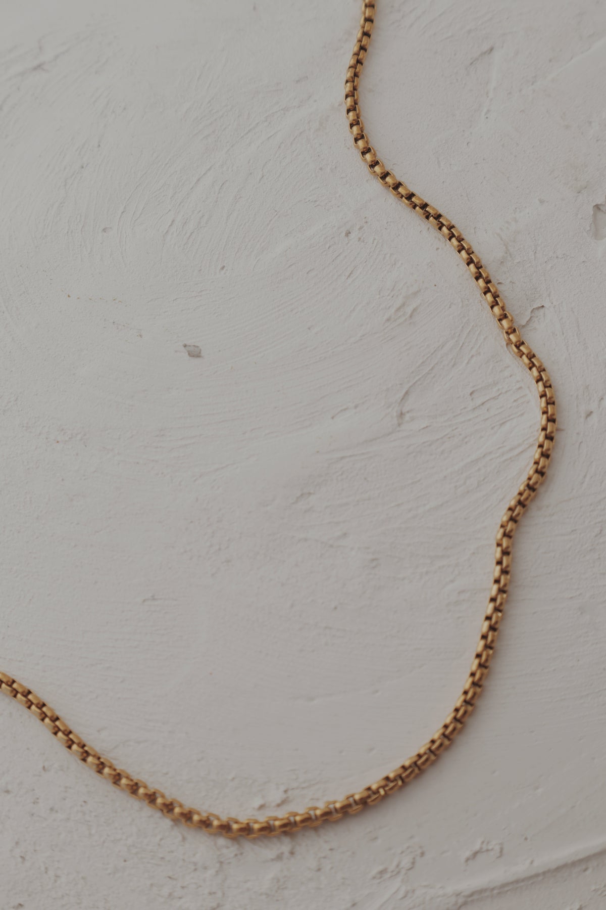 Lynna Box Chain