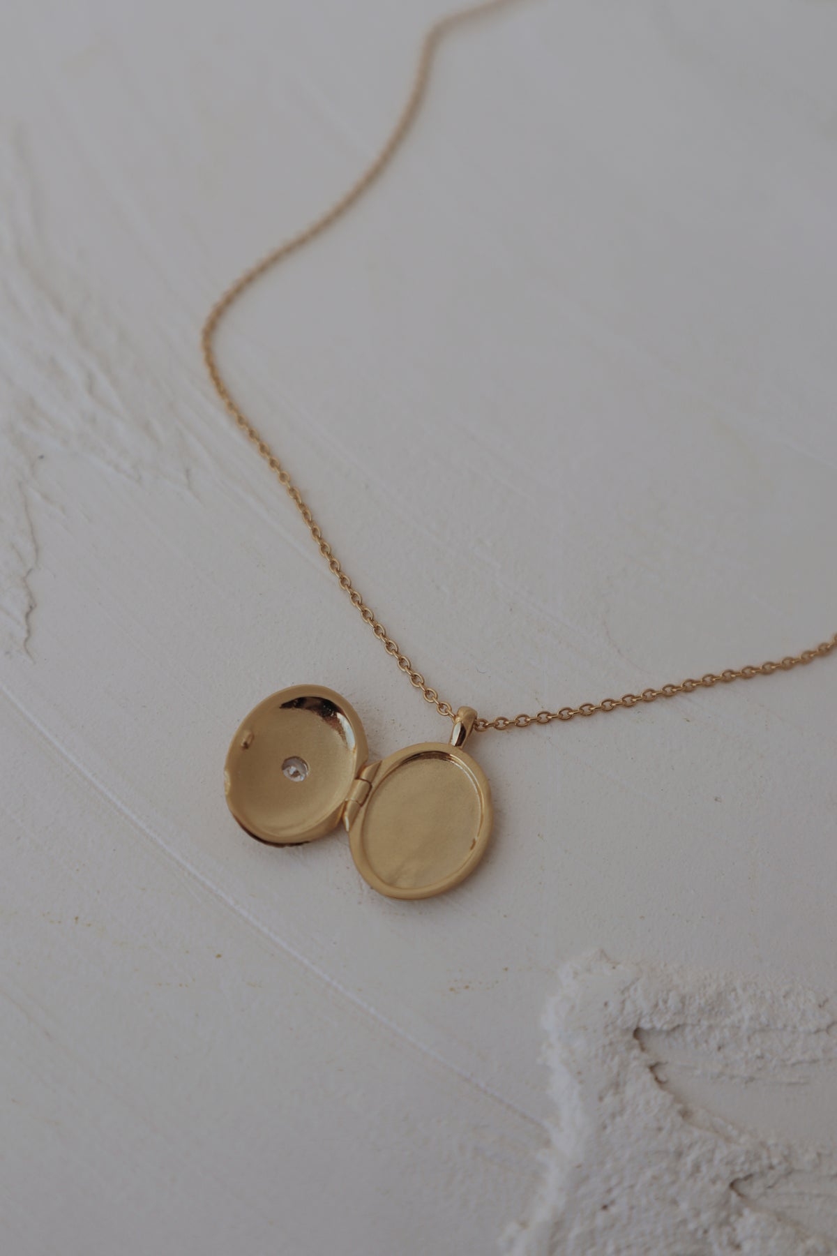 Carson Star Locket Necklace - Vermeil