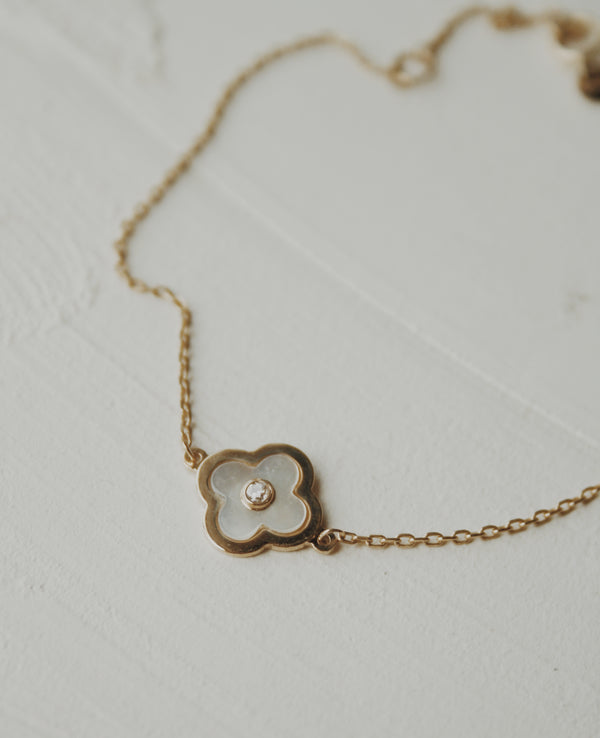 10k Mother of Pearl Clover Bracelet