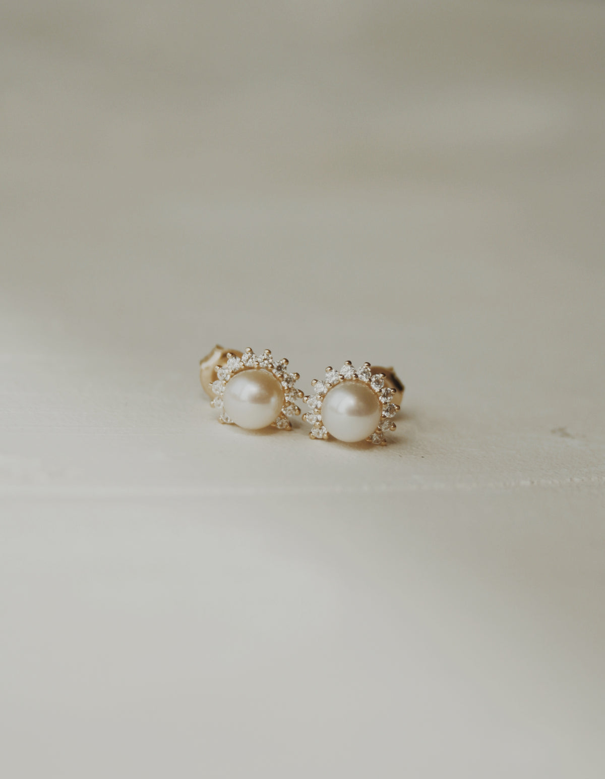 10k Vow Pearl Stud Earrings
