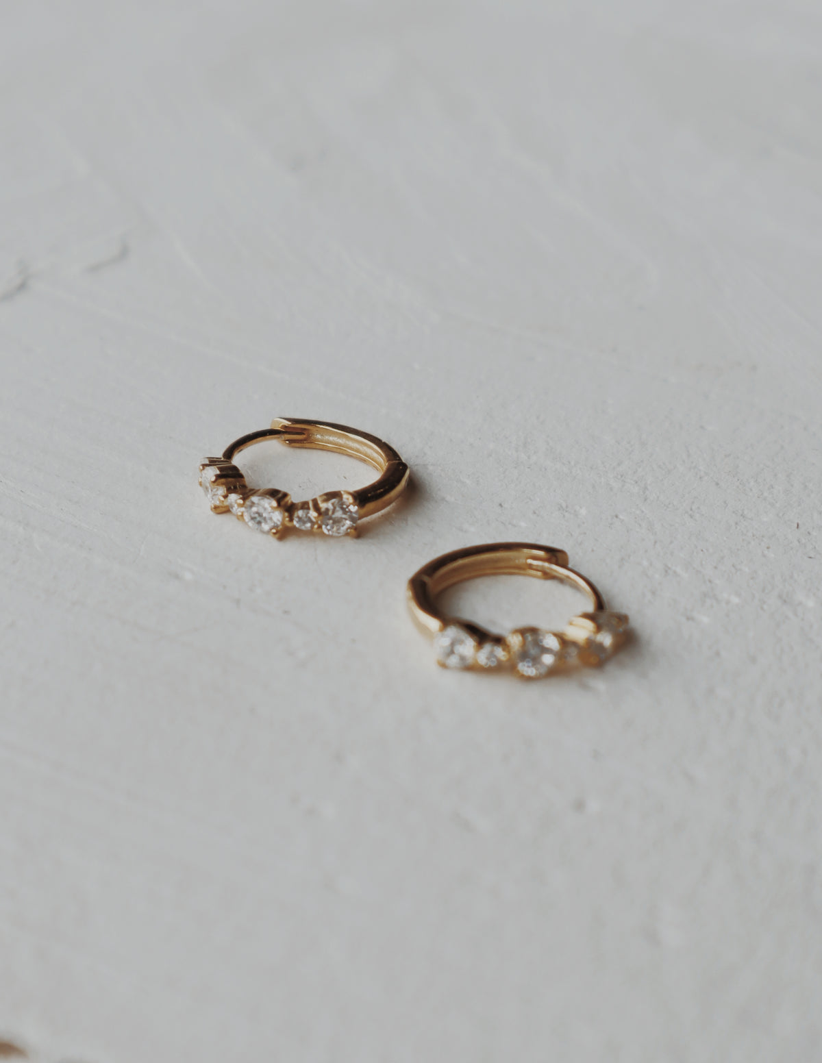 Moira Huggie Hoops