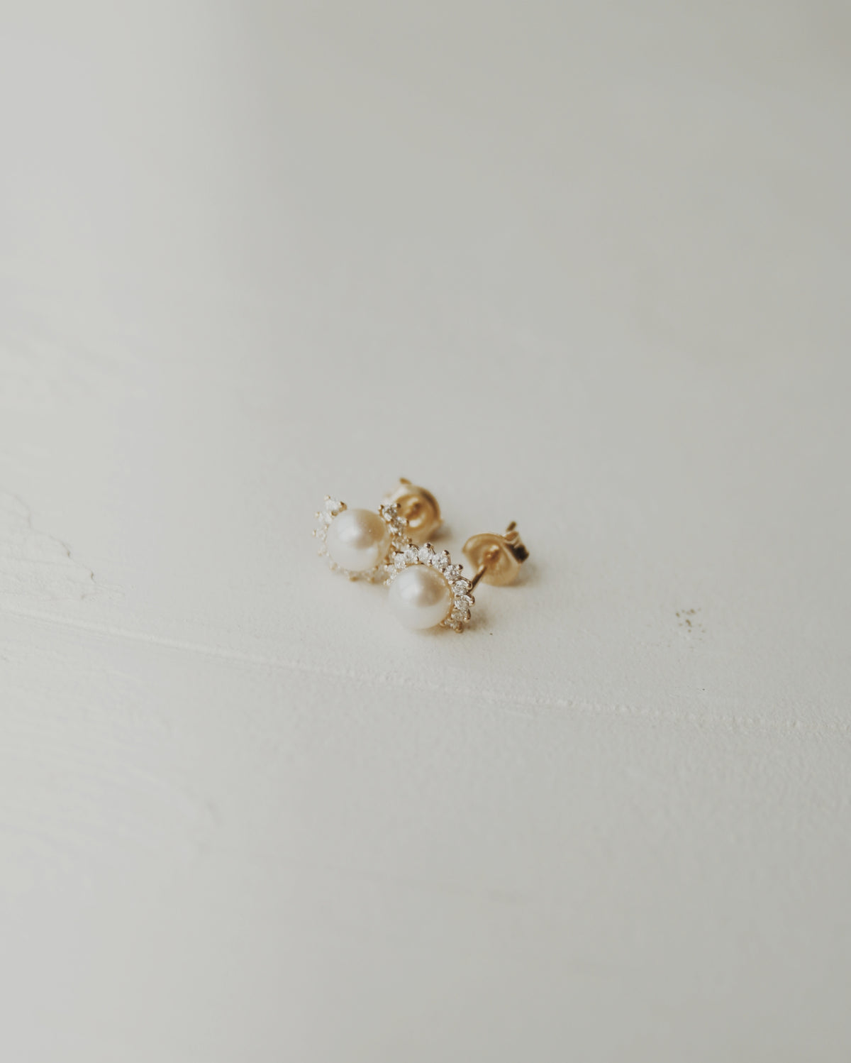 10k Vow Pearl Stud Earrings