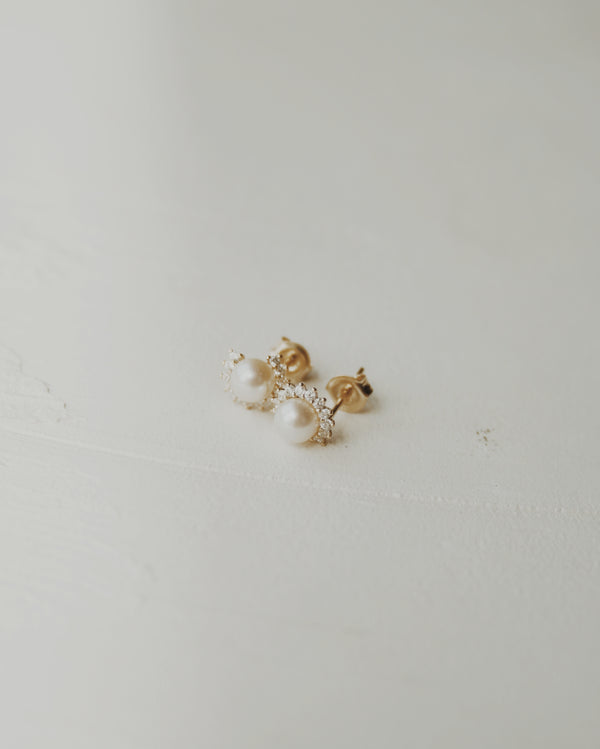 10k Vow Pearl Stud Earrings