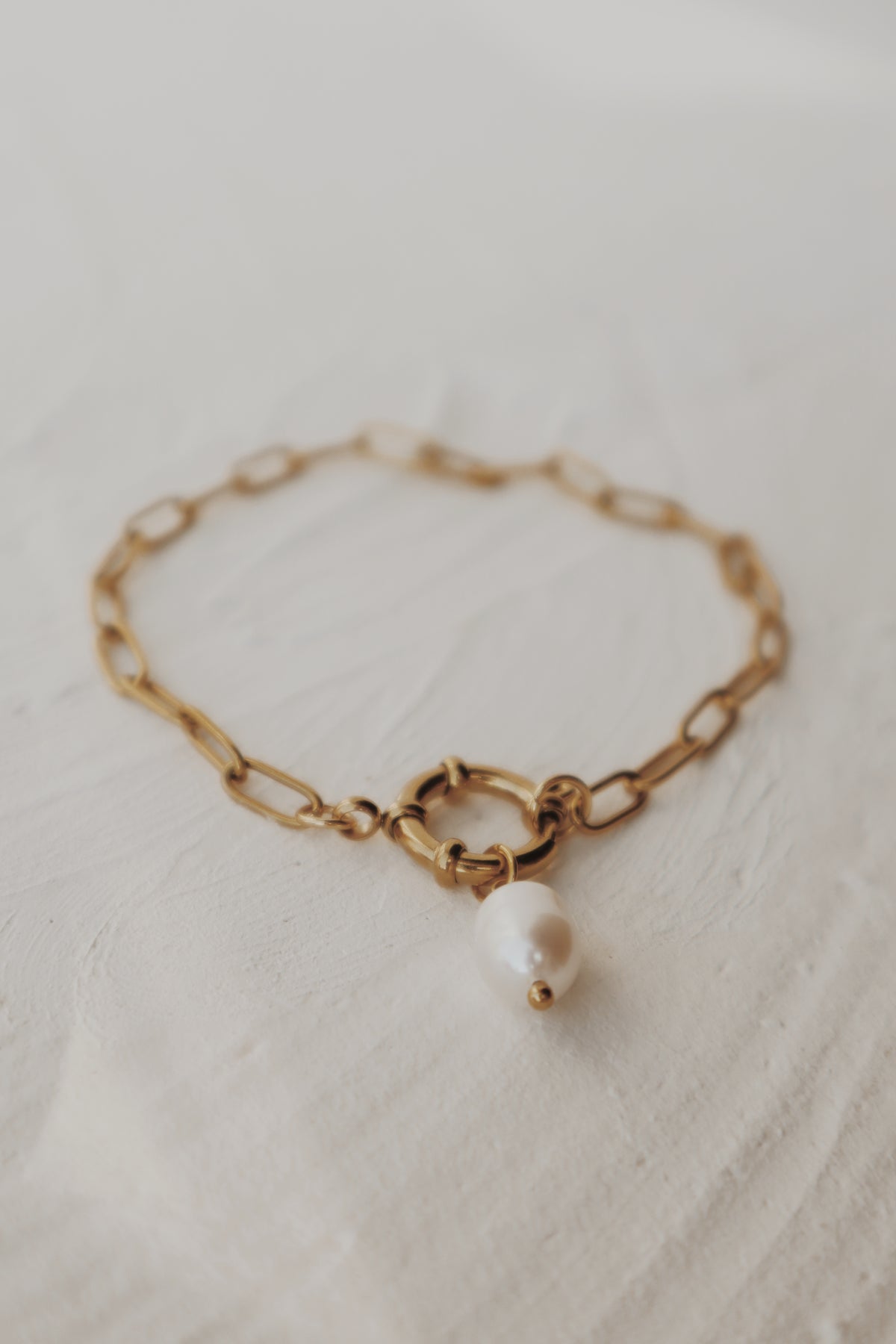 Pearl Paperclip Chain Bracelet