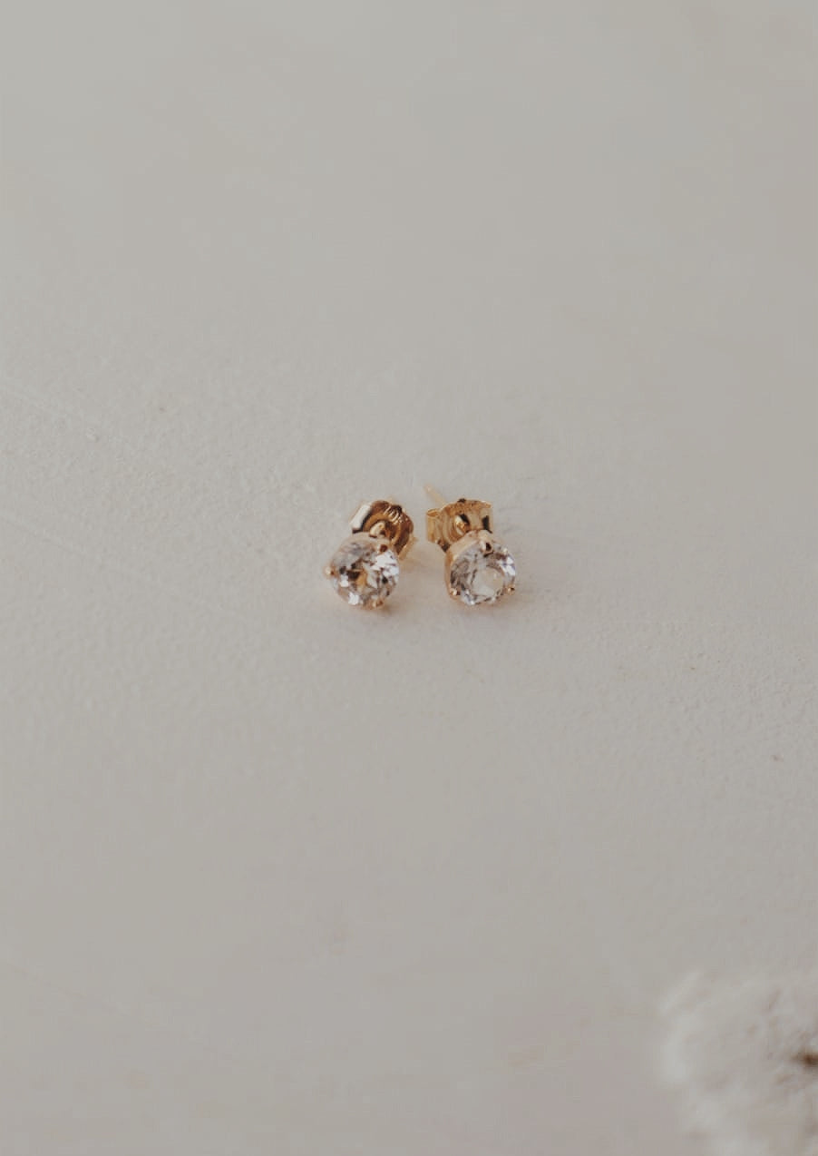10k Olivia Round Stud Earrings