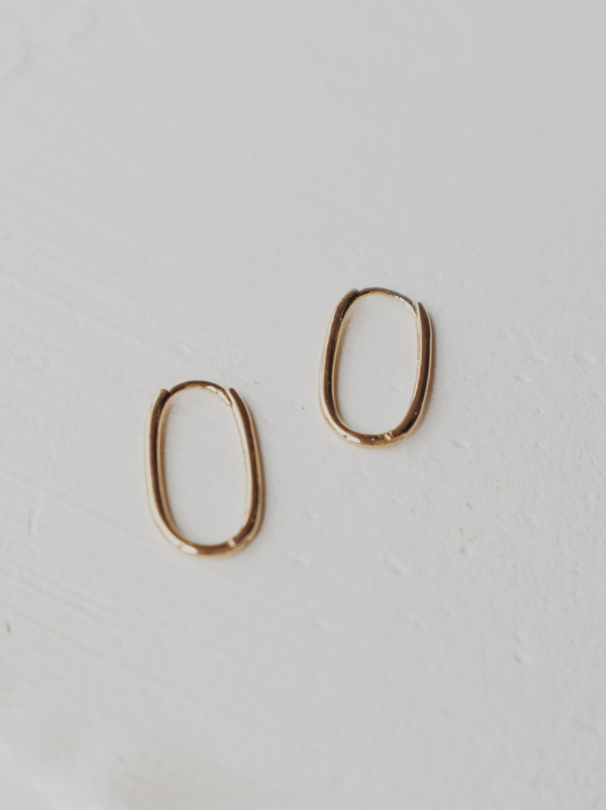 Large Aster Huggie Hoops