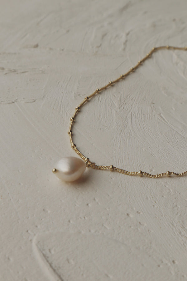 Sinclair Pearl Necklace- Vermeil