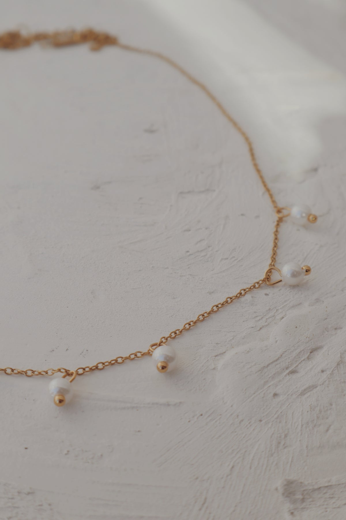 Iver Pearl Drop Necklace