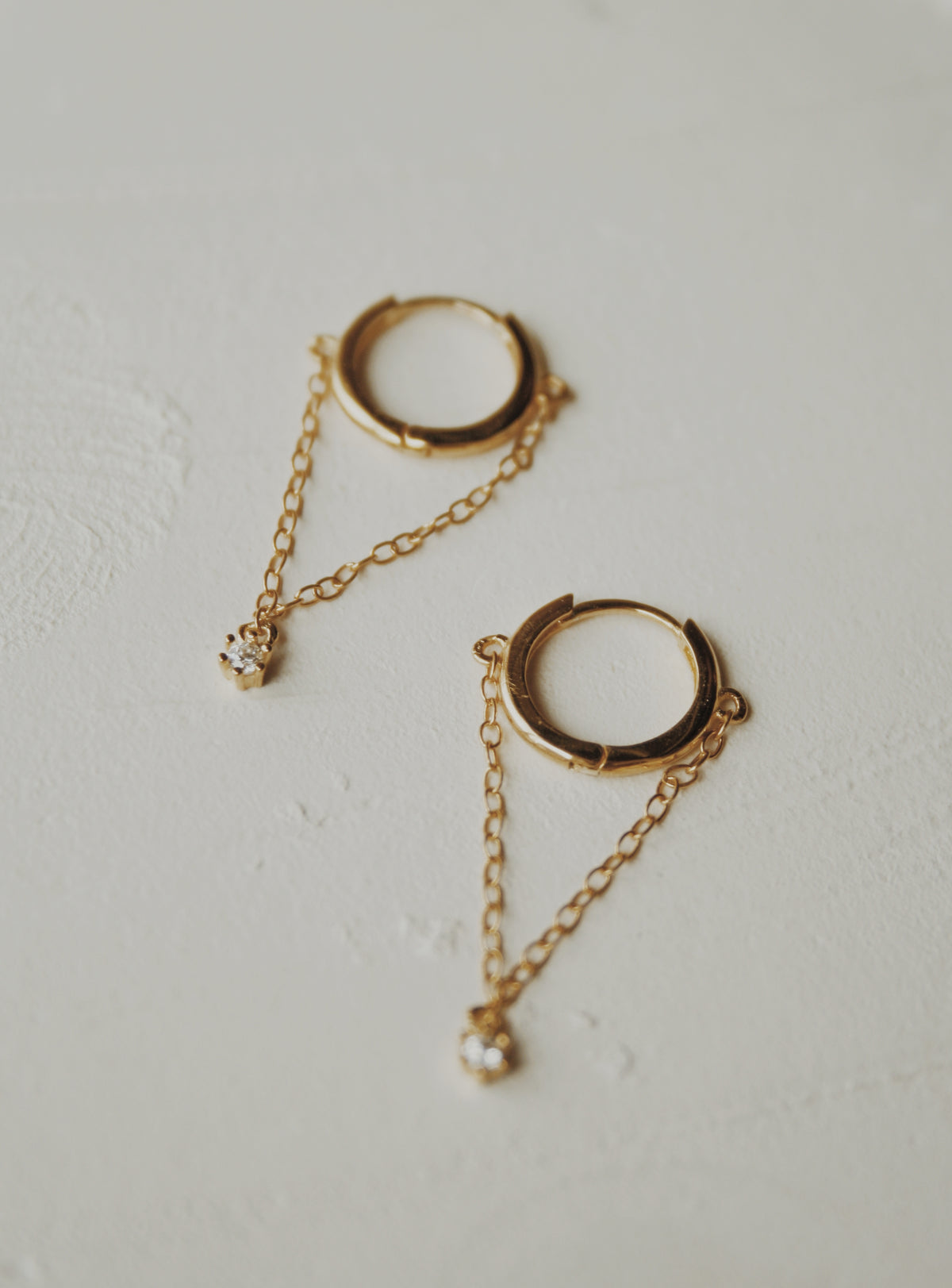 Atlas Huggie Hoops