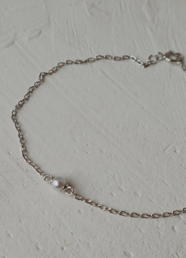 Ivy Pearl Bracelet