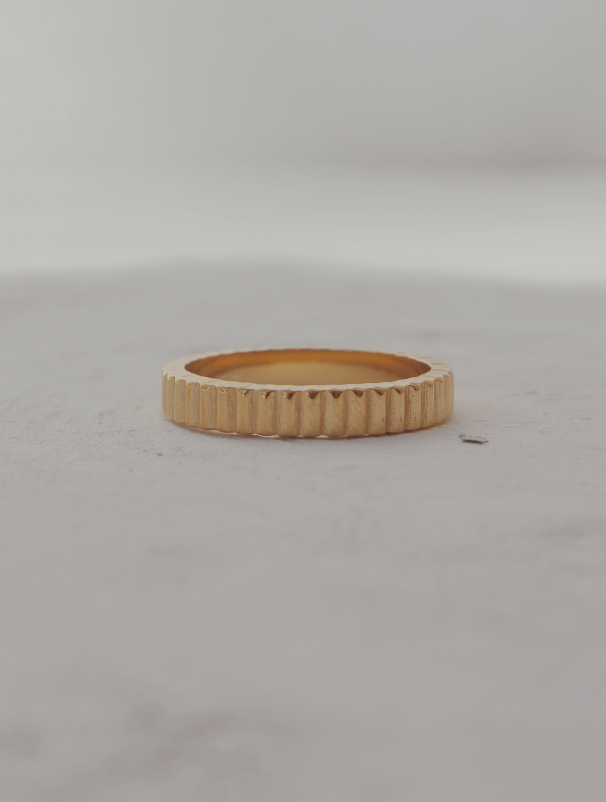 Sophia Scalloped Ring