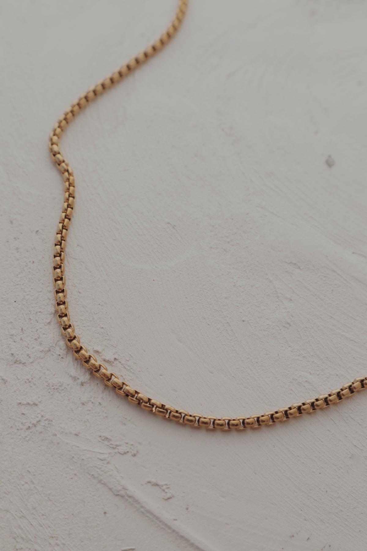 Lynna Box Chain
