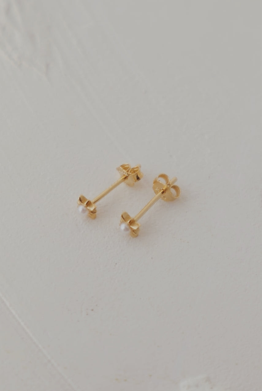 Tabitha Pearl Star Stud Earrings