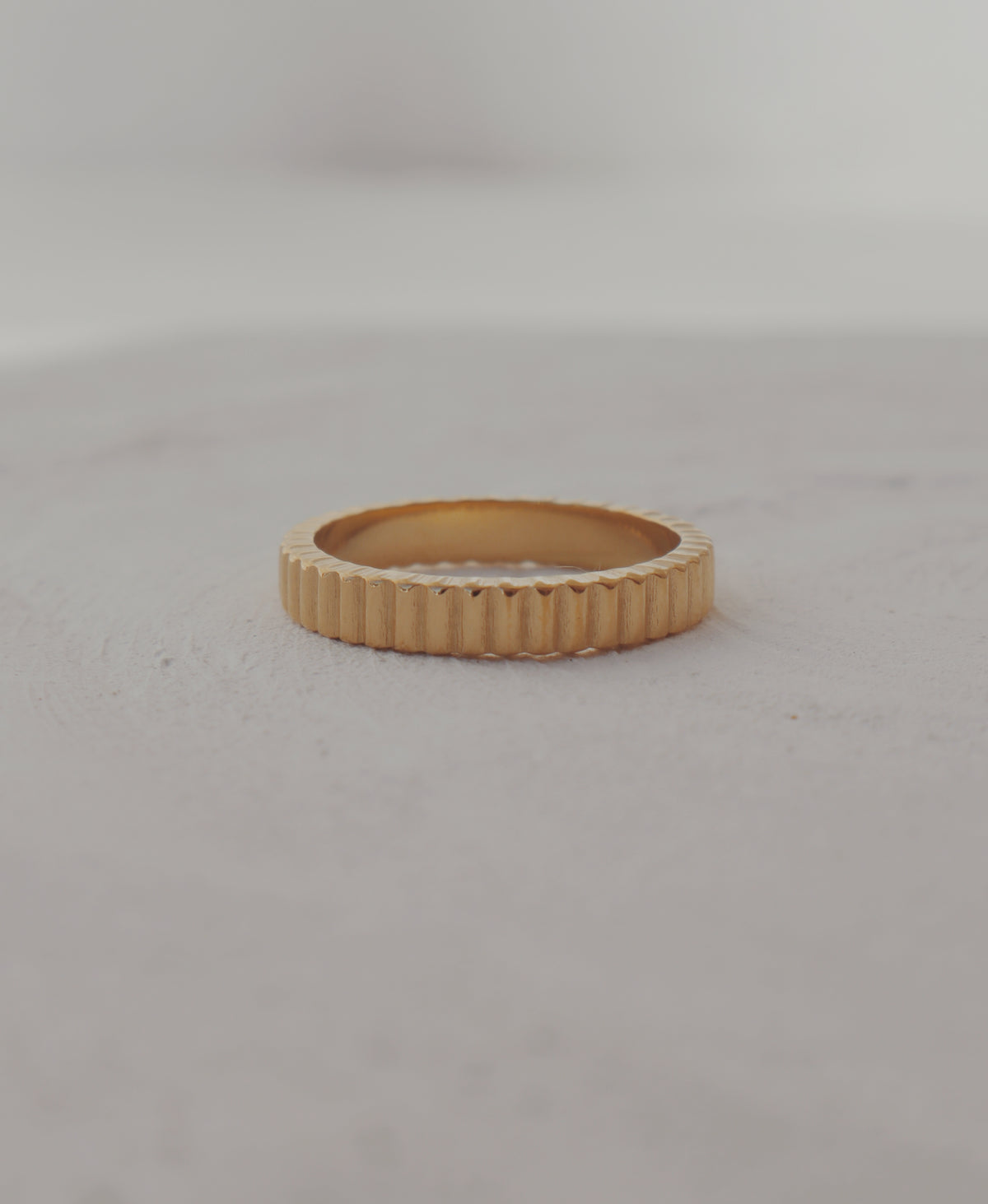 Sophia Scalloped Ring