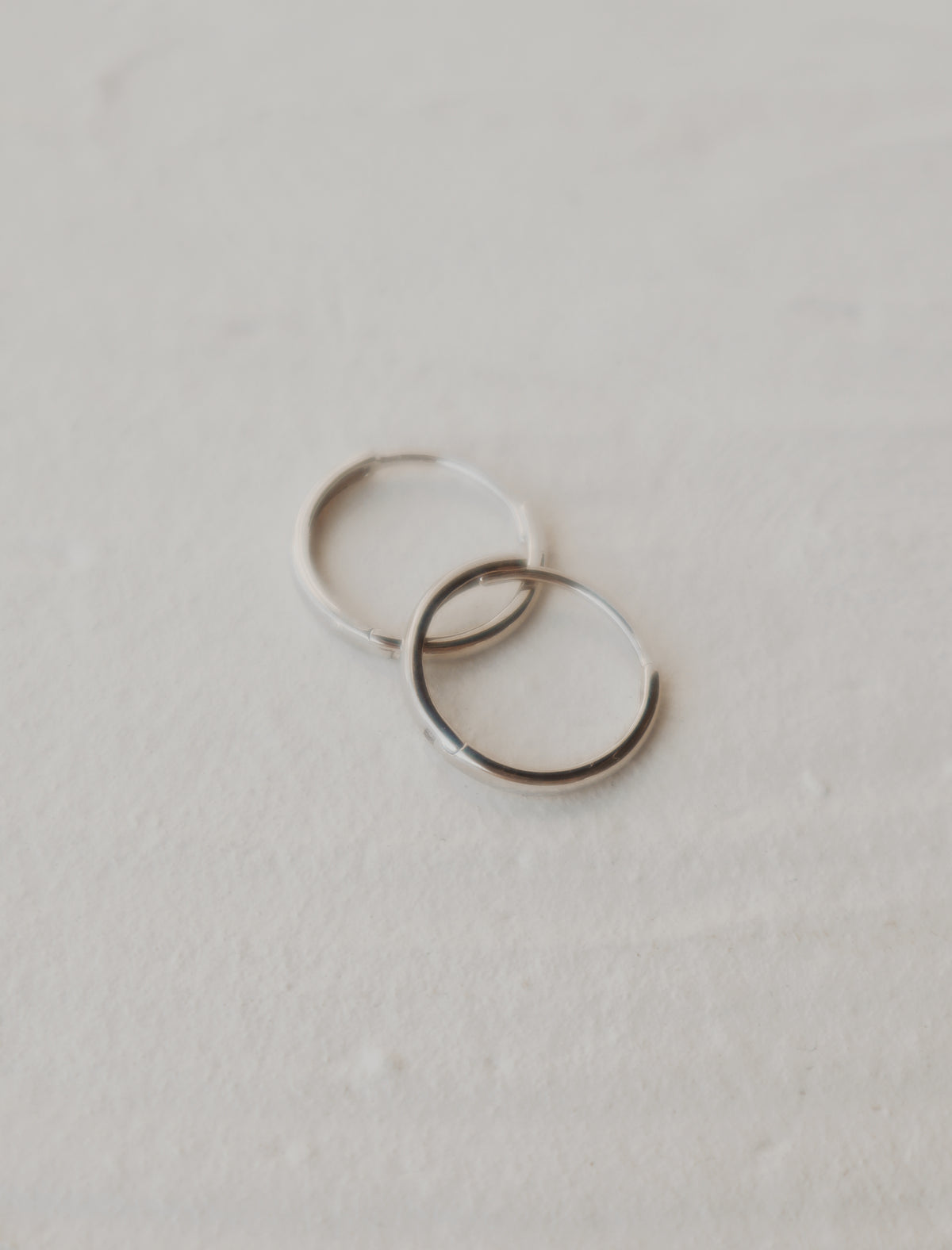 10k White Gold Clarissa Huggie Hoop Earrings