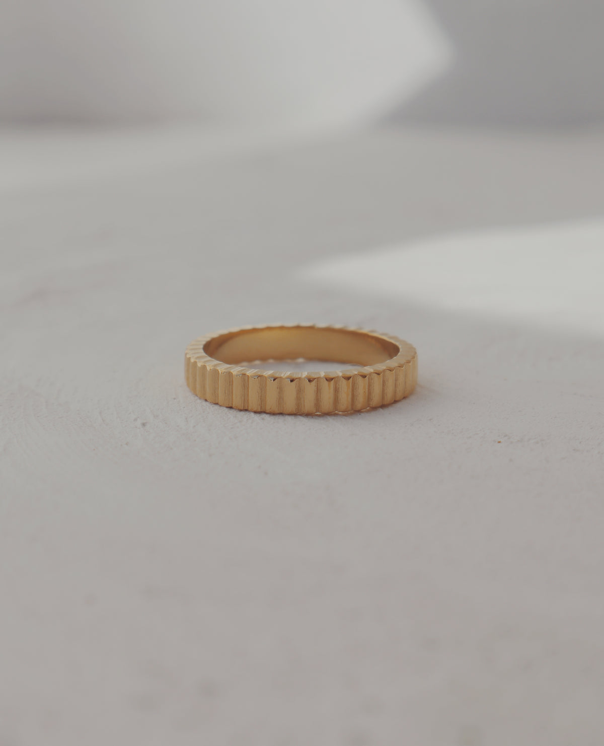 Sophia Scalloped Ring