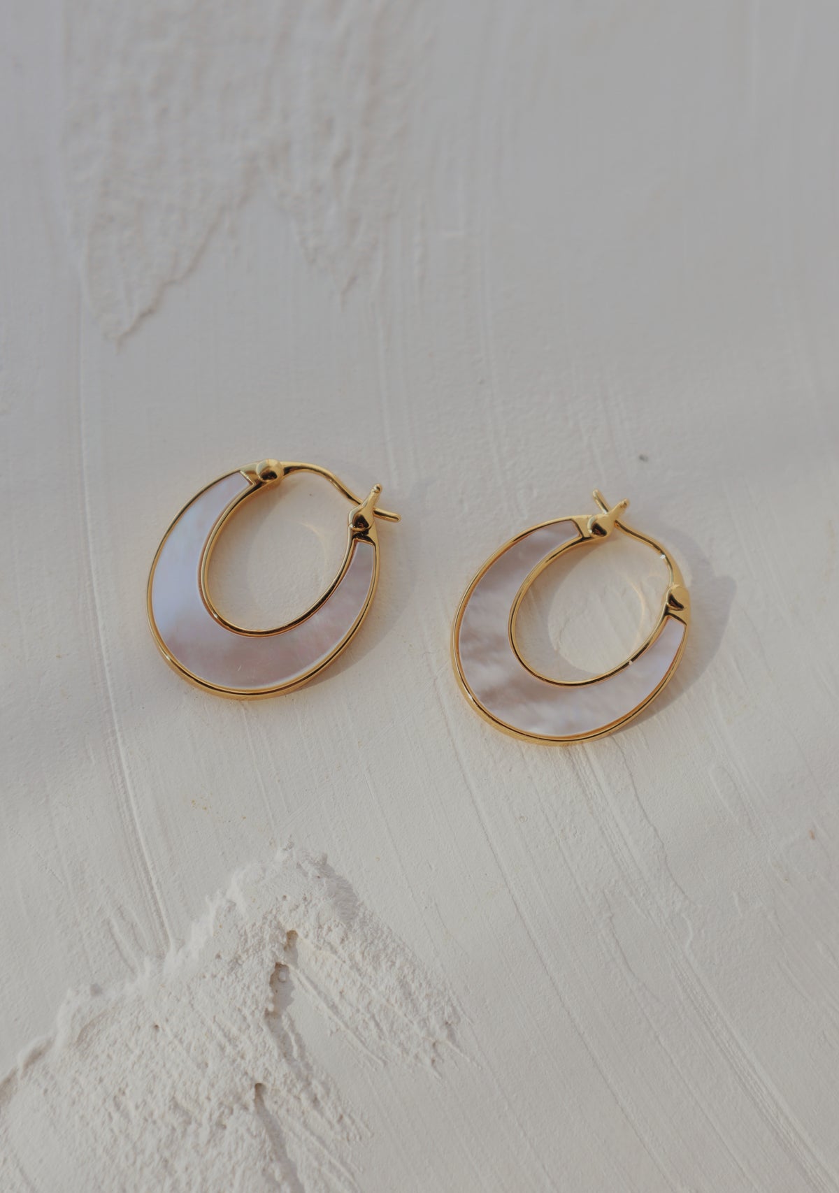 Mara Mother of Pearl Hoop Earrings - Vermeil