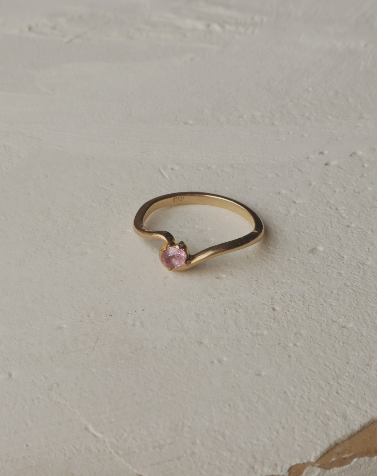 10k Mara Pink Sapphire Ring
