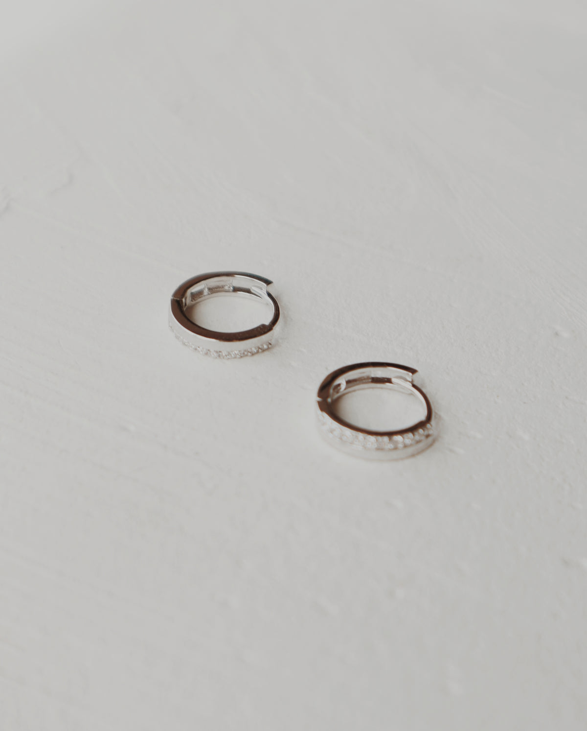 Rue Huggie Hoops