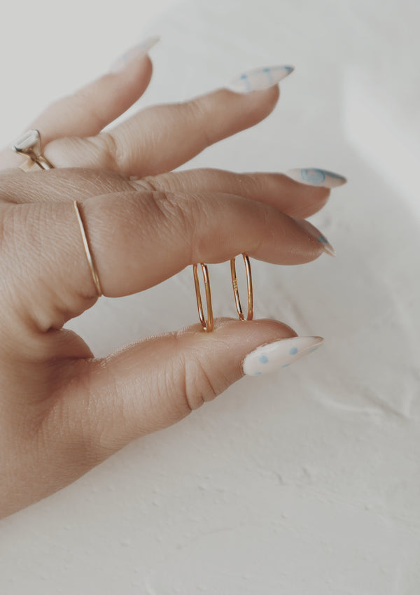 Large Aster Huggie Hoops