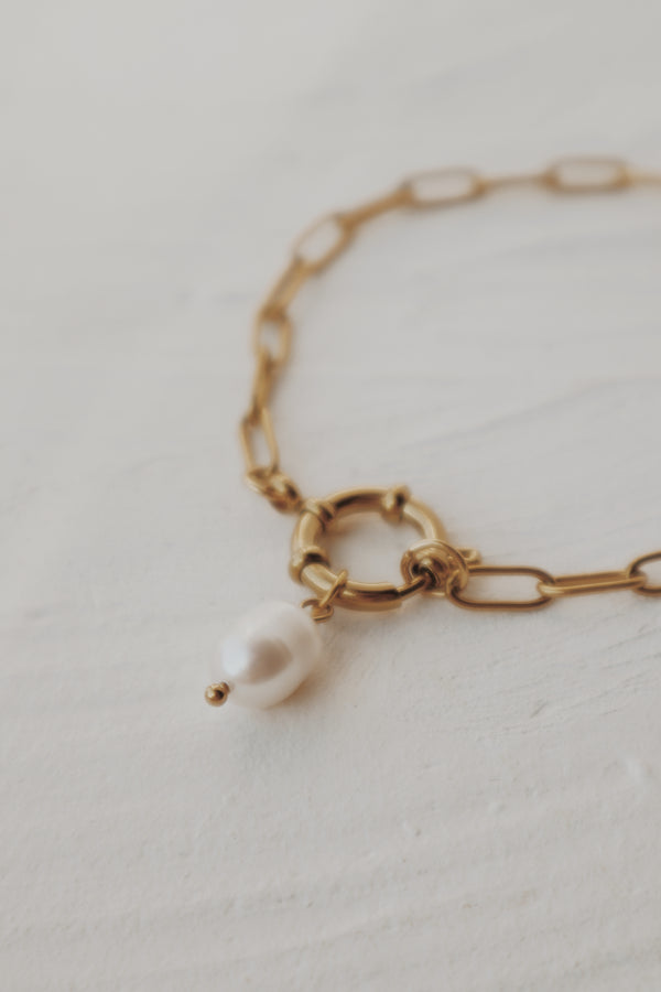 Pearl Paperclip Chain Bracelet