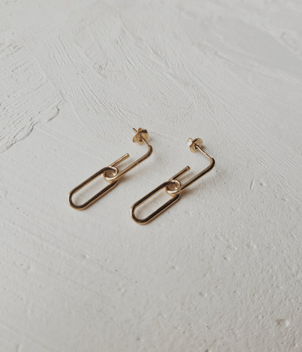 10k Dangling Paperclip Stud Earrings