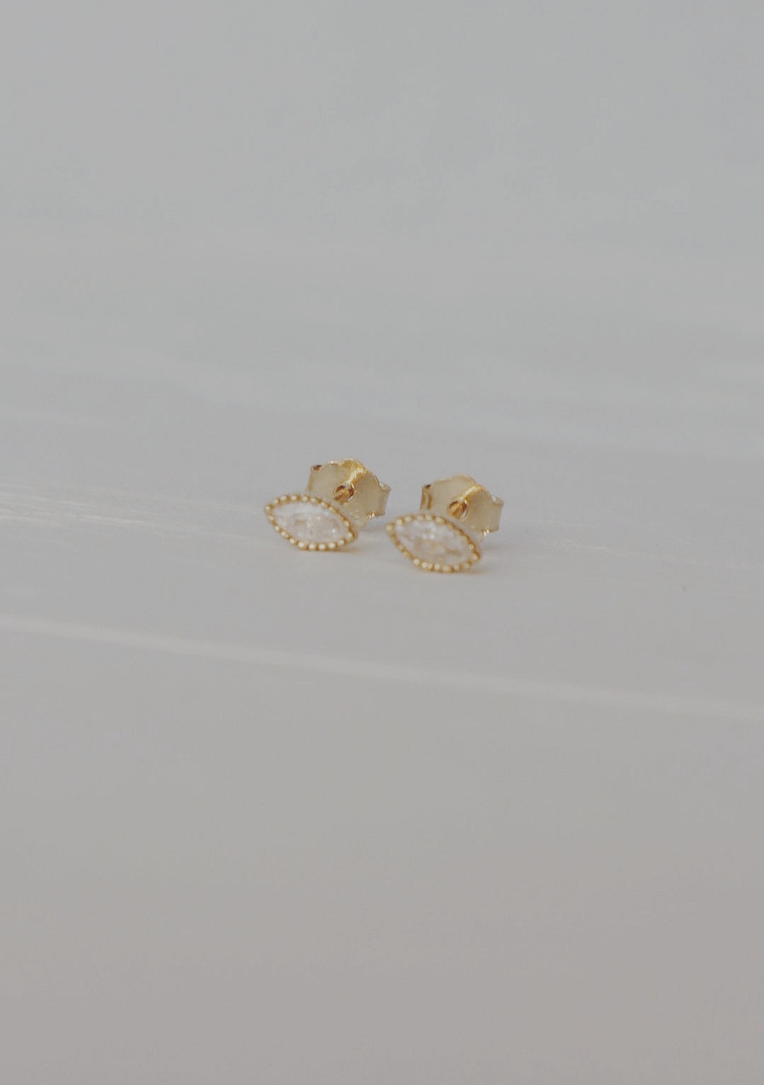 Felicity Bezel Stud Earrings