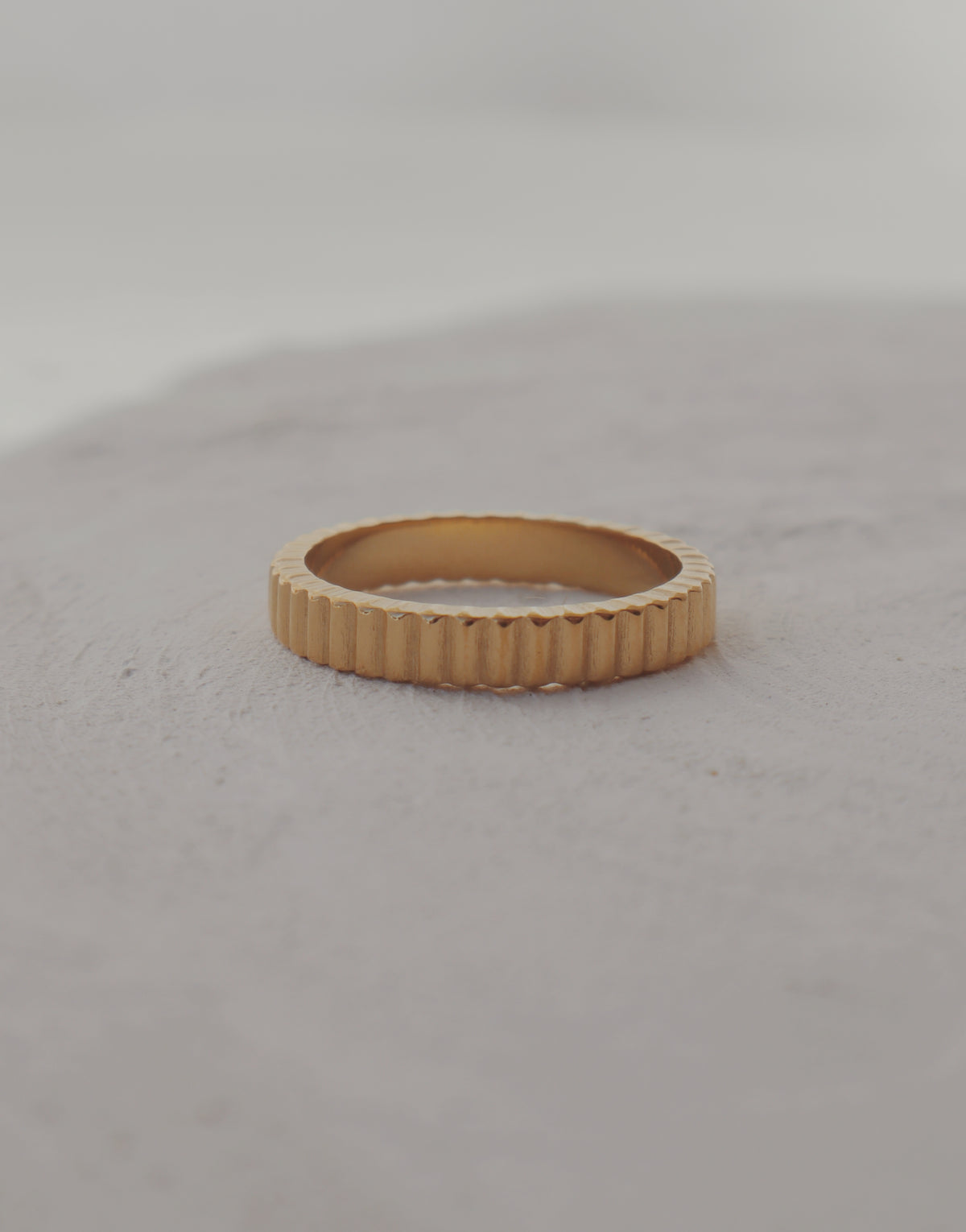 Sophia Scalloped Ring